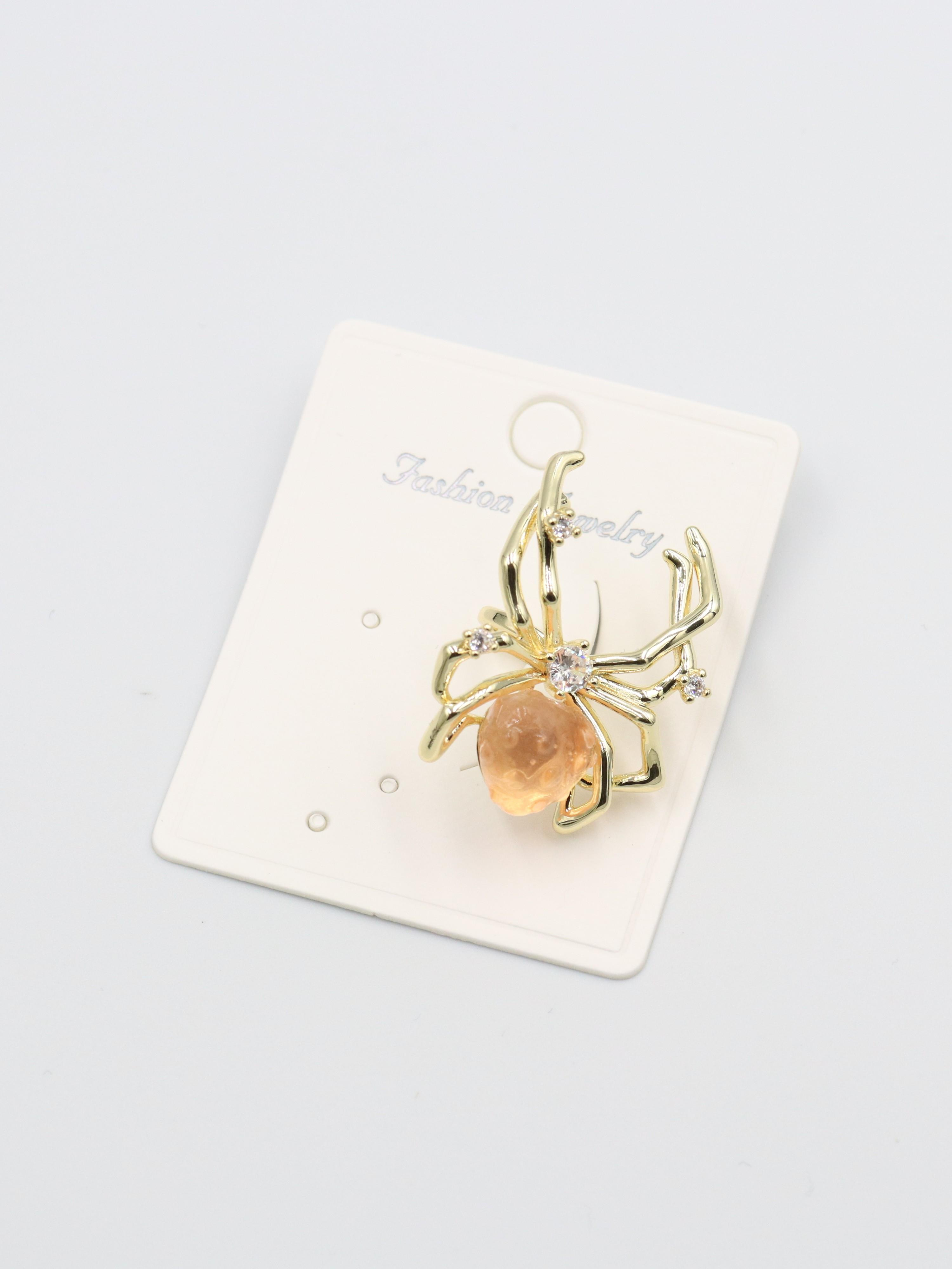 EARCUFF