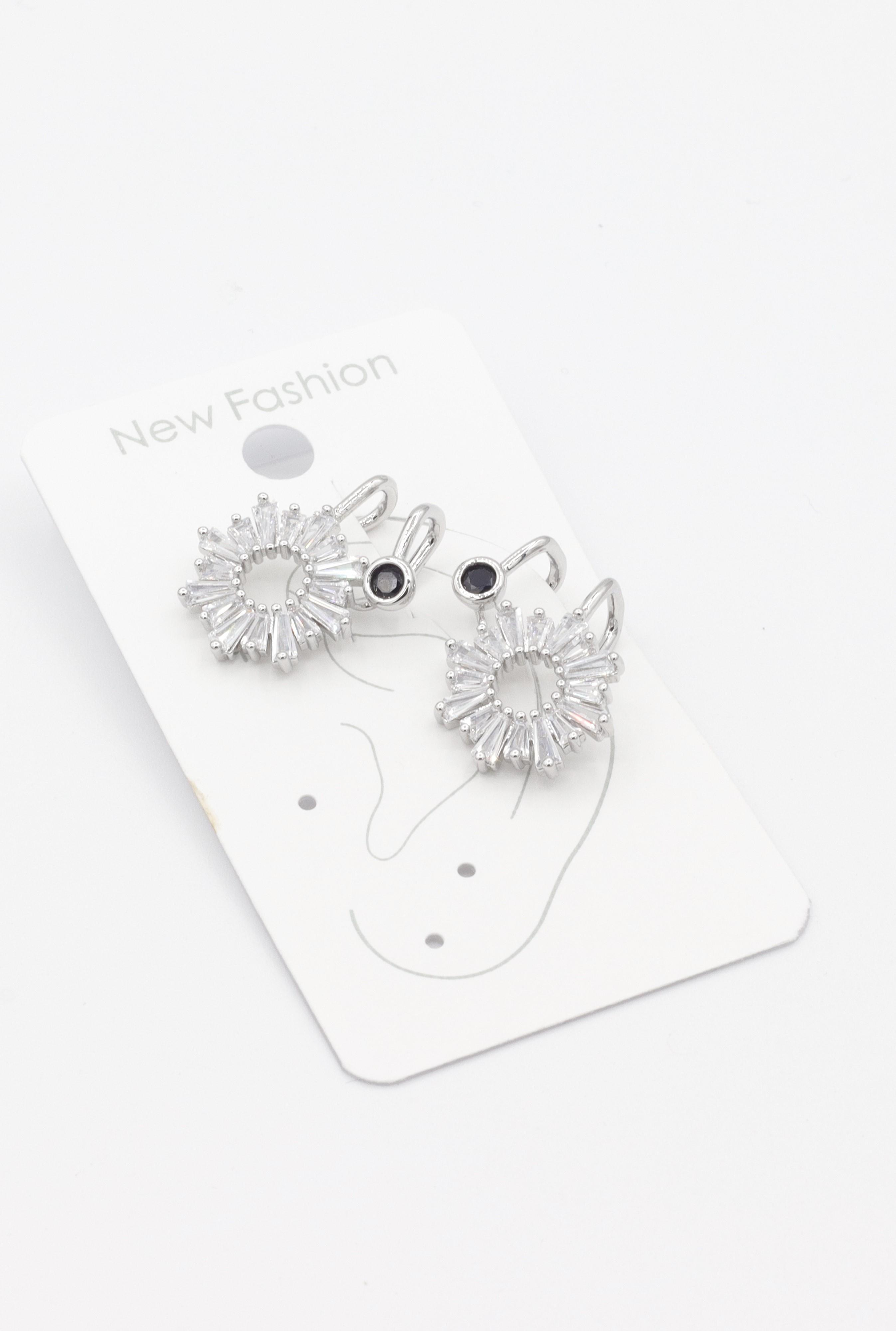 EARCUFF