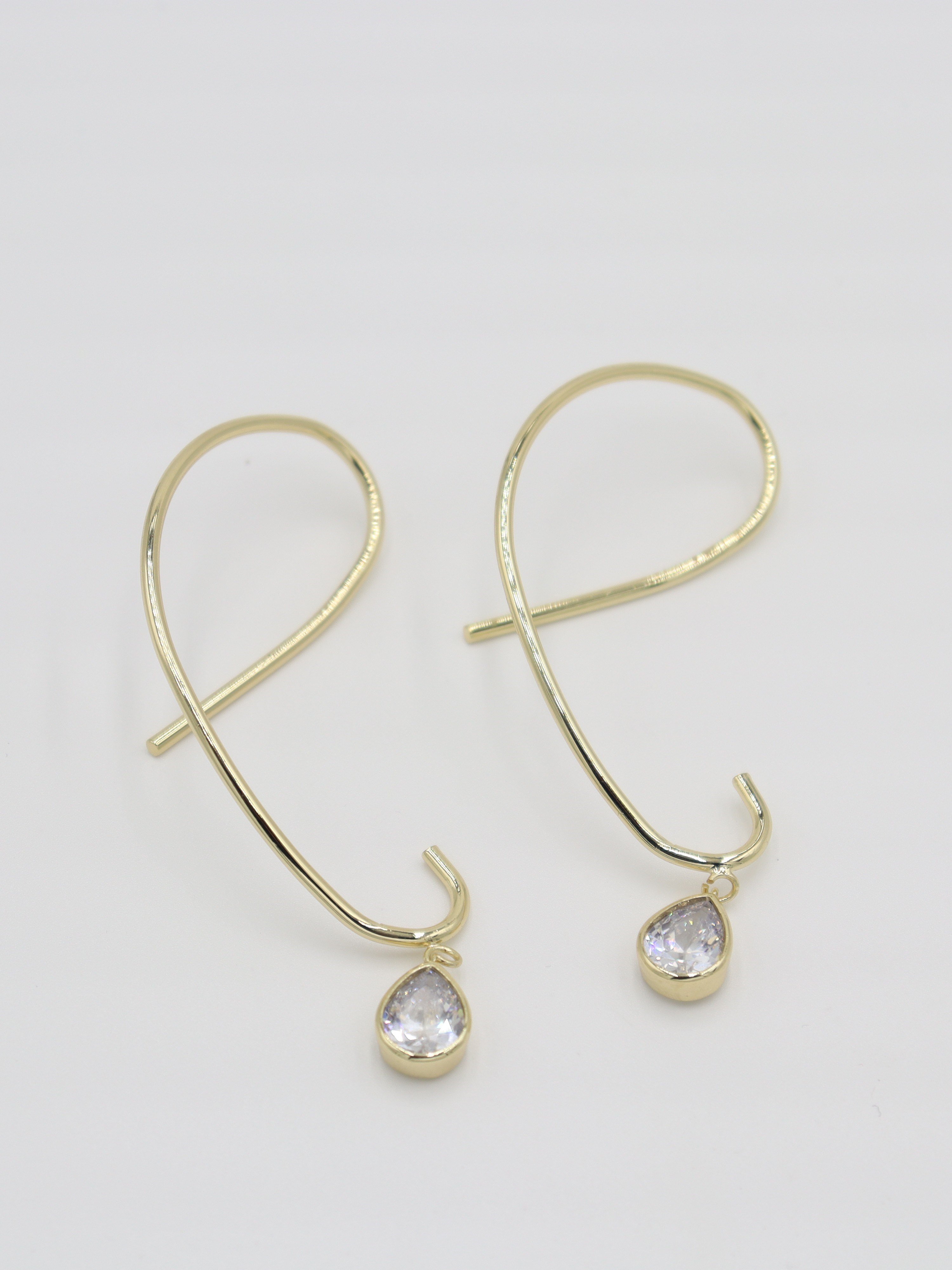 EARCUFF