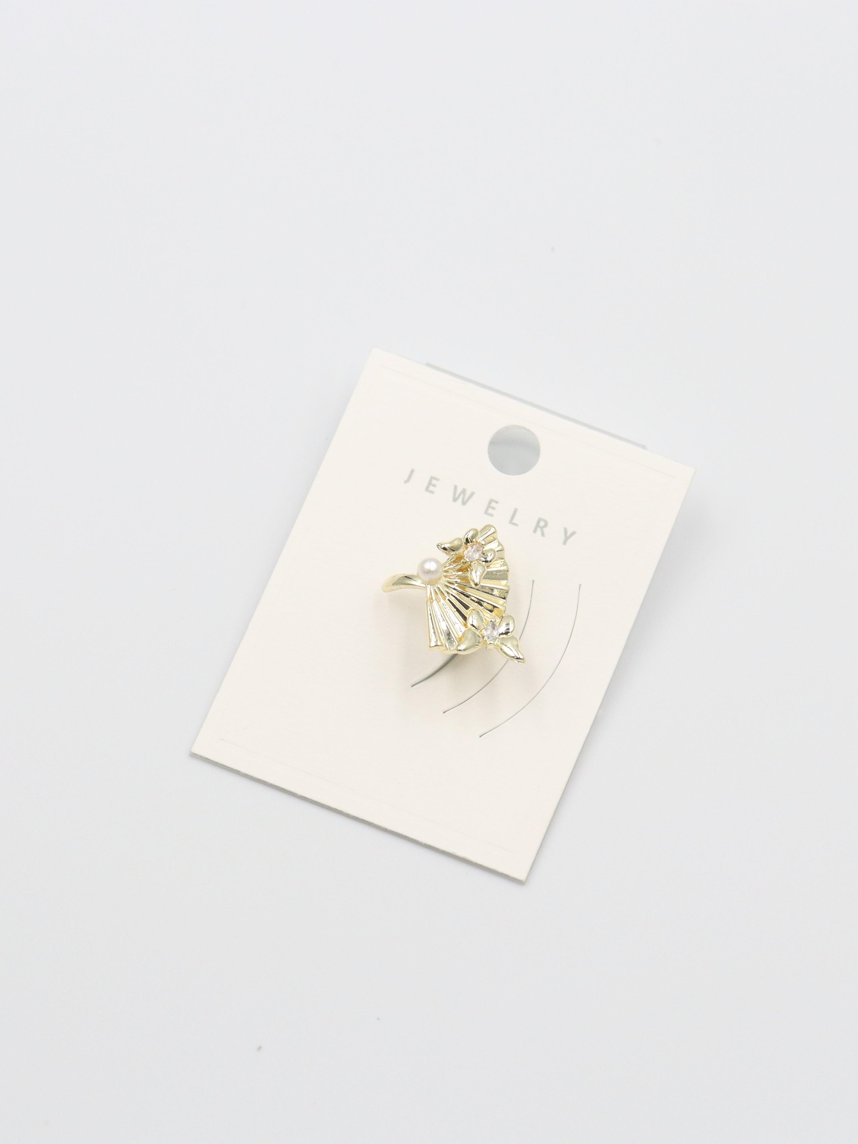EARCUFF