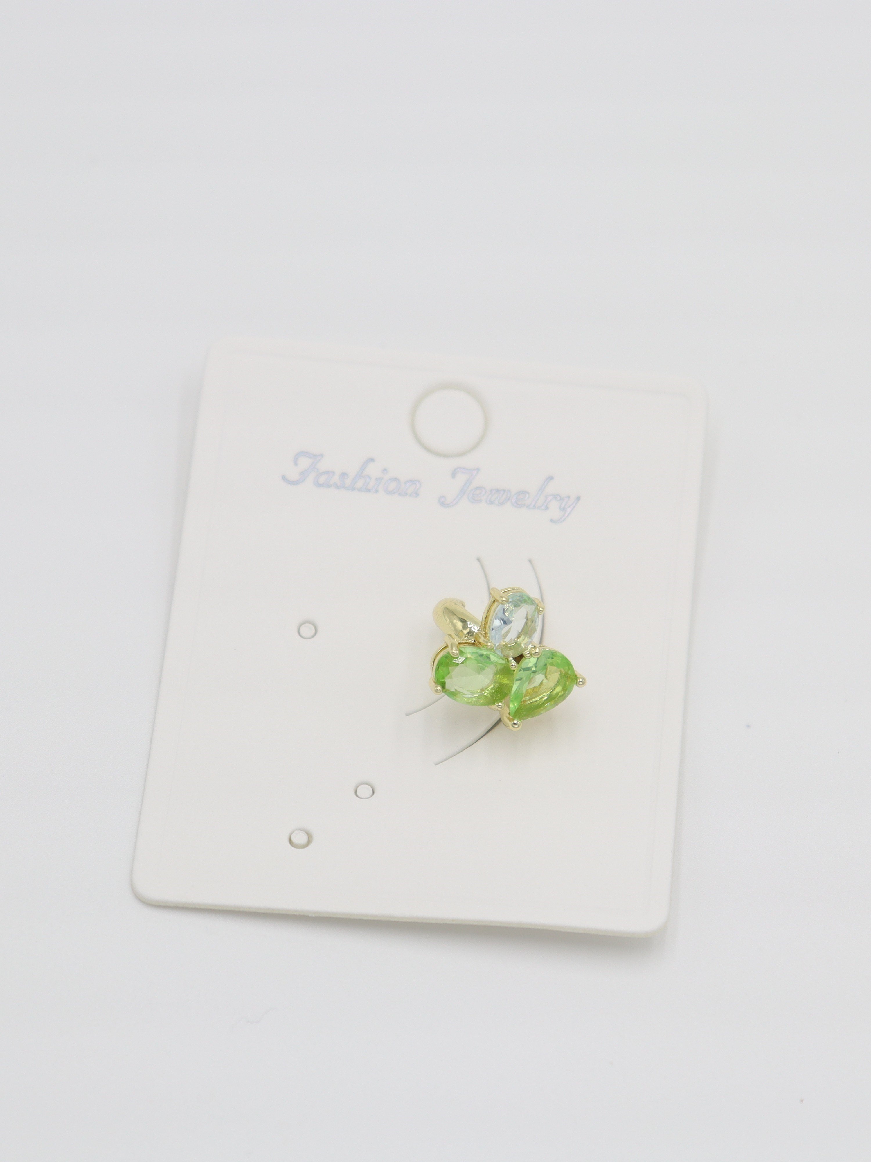 EARCUFF