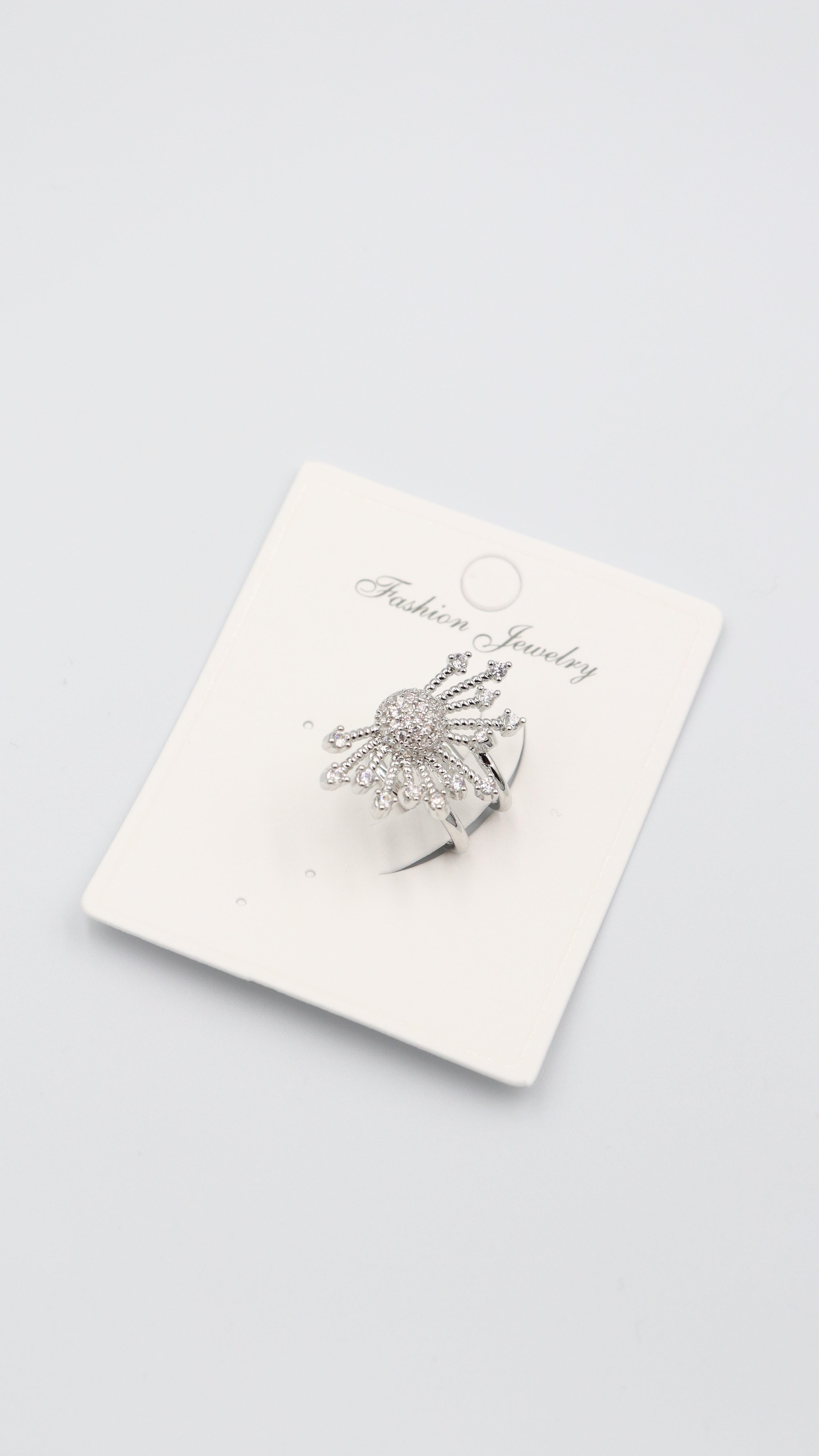 EARCUFF
