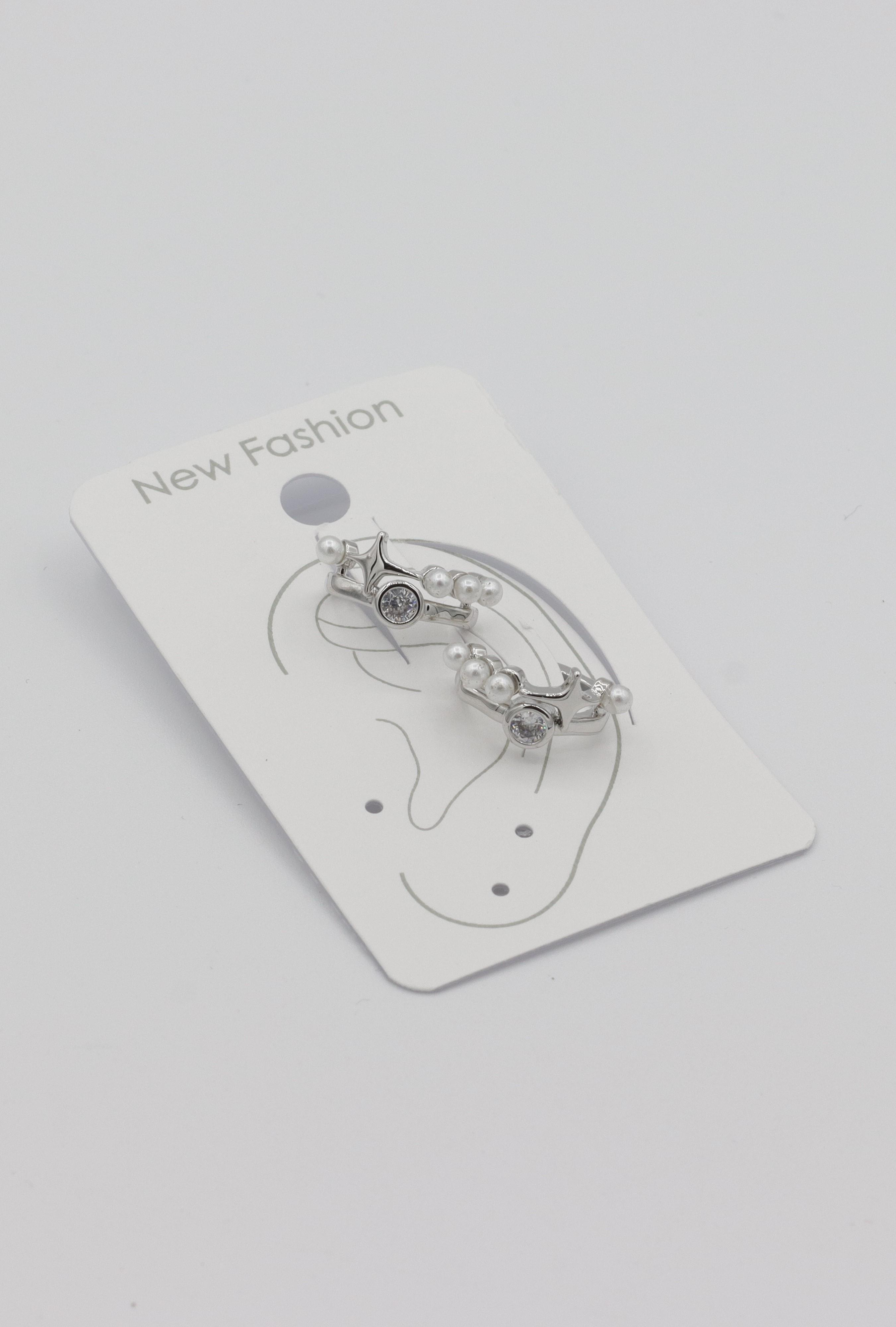 EARCUFF