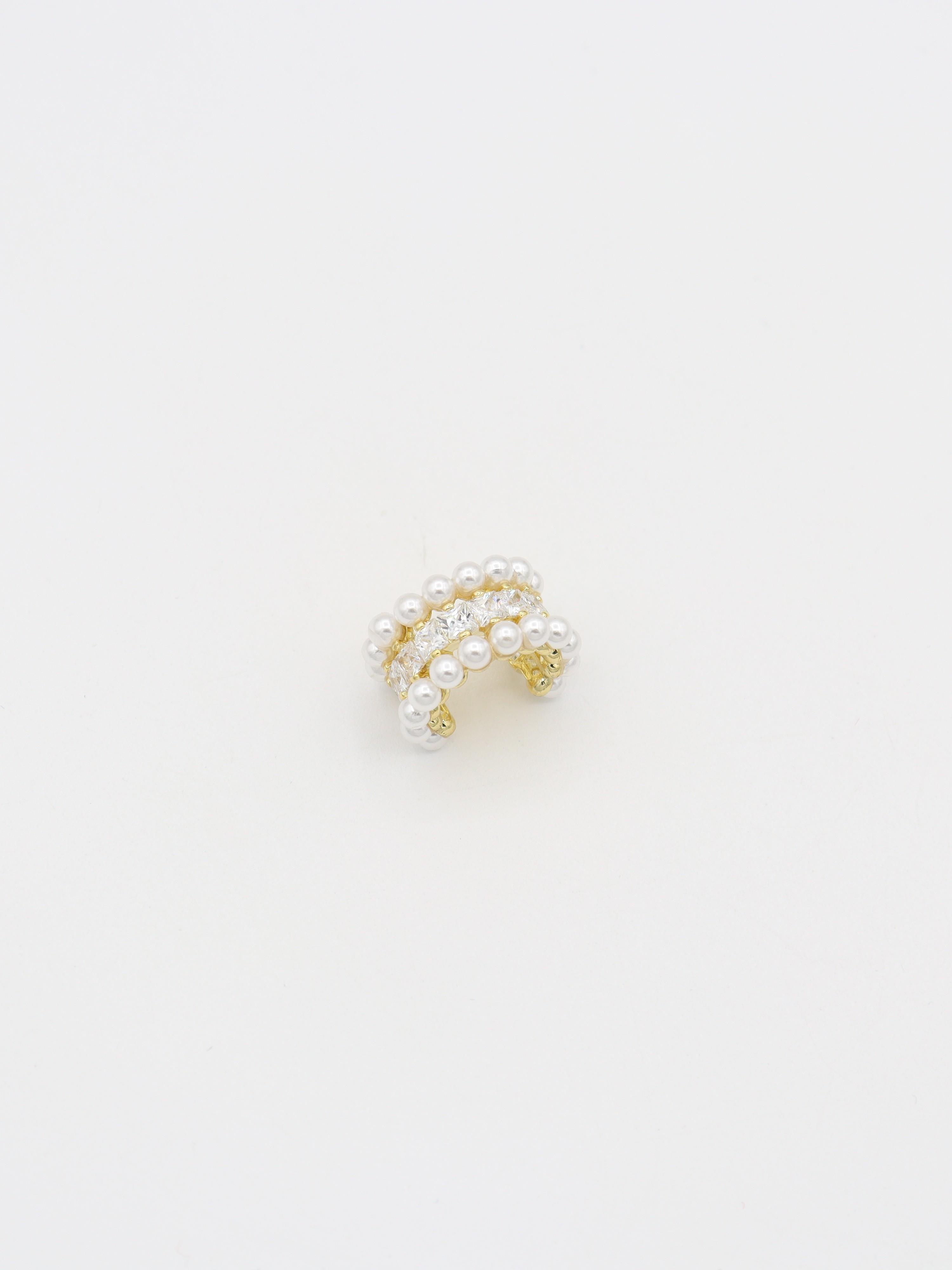 EARCUFF