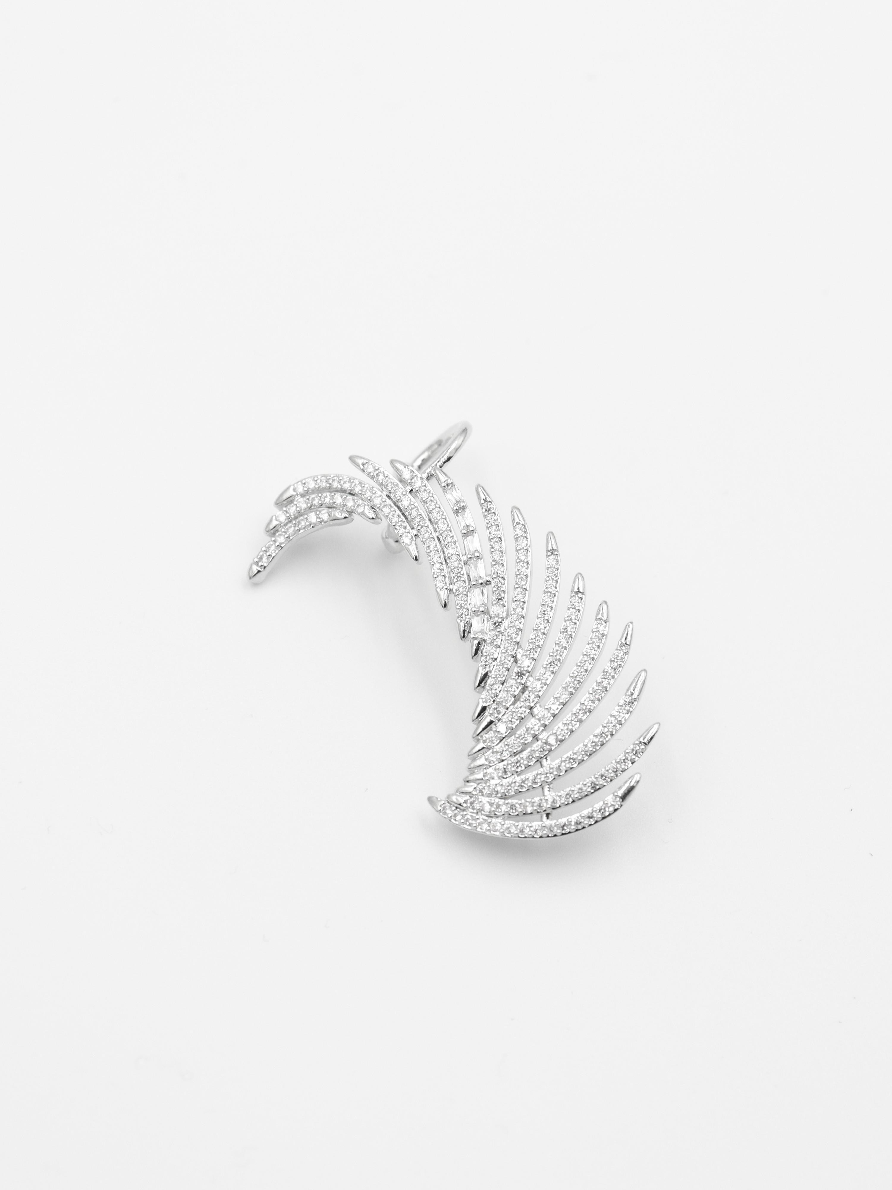 EARCUFF