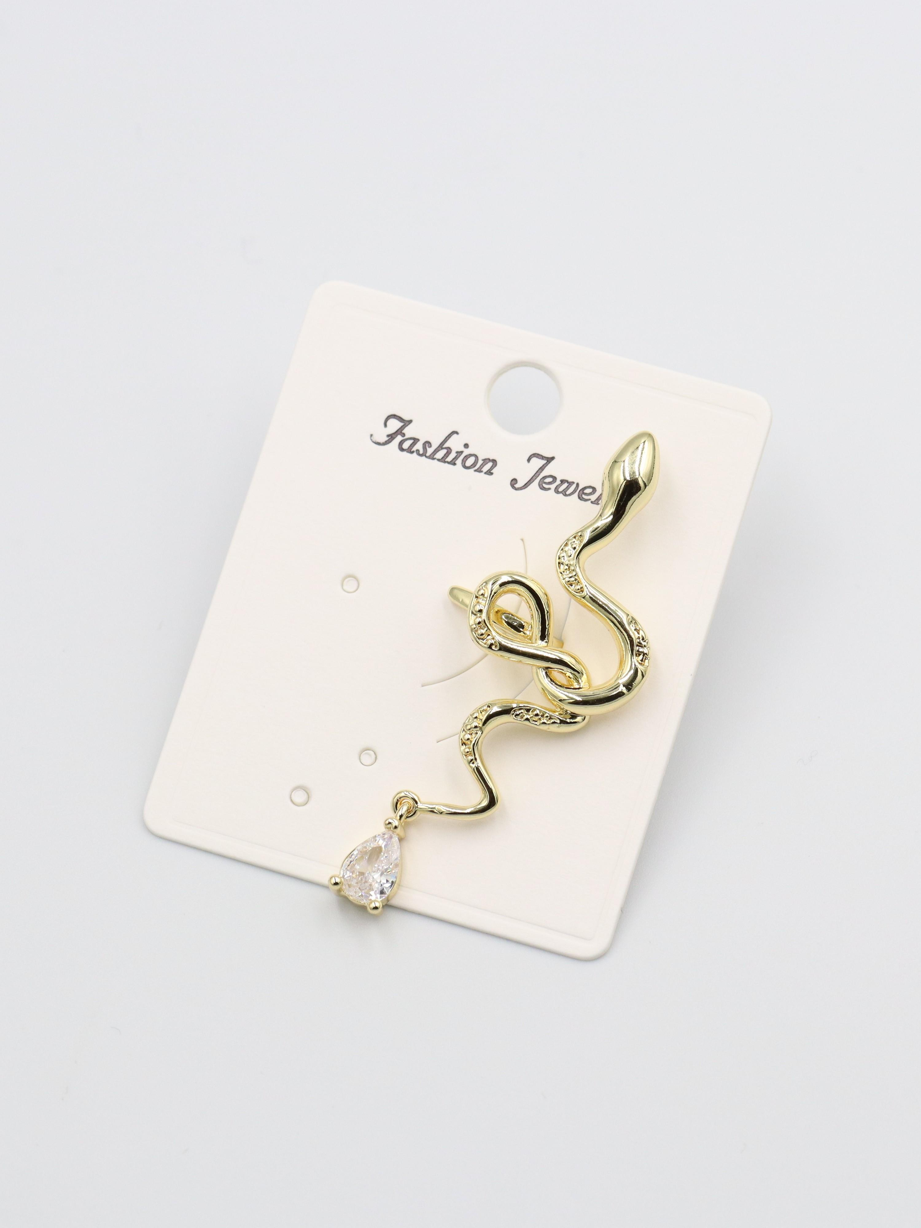 EARCUFF