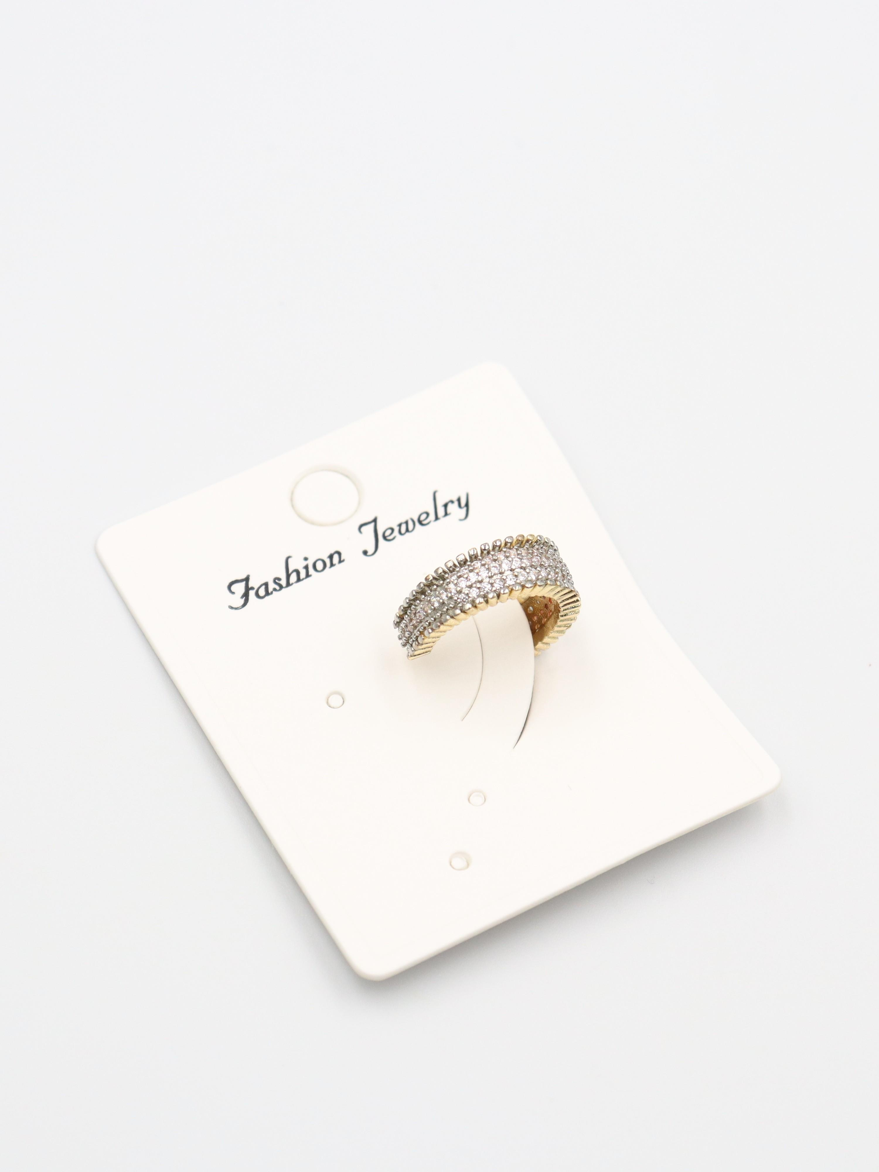 EARCUFF