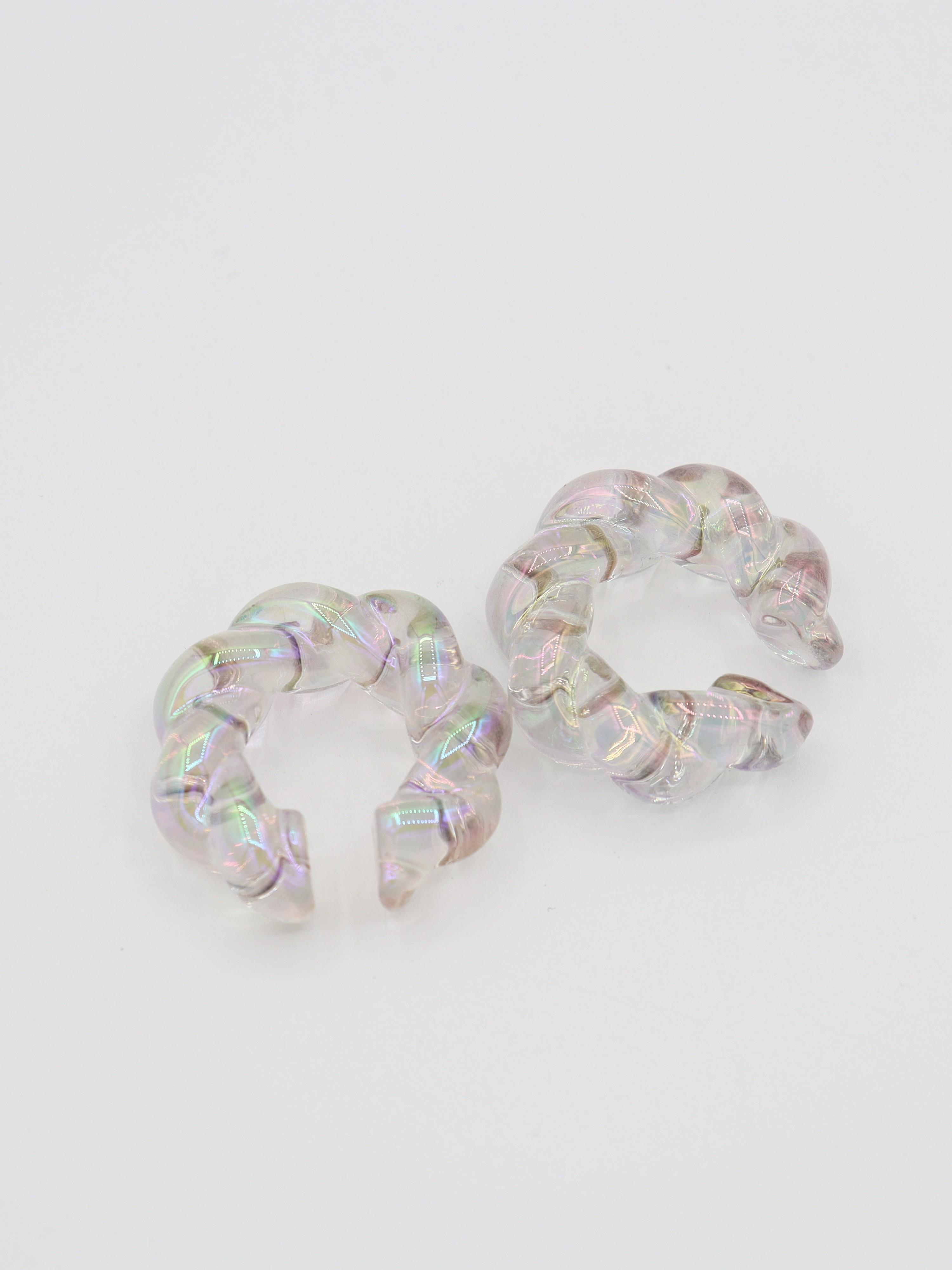 EARCUFF