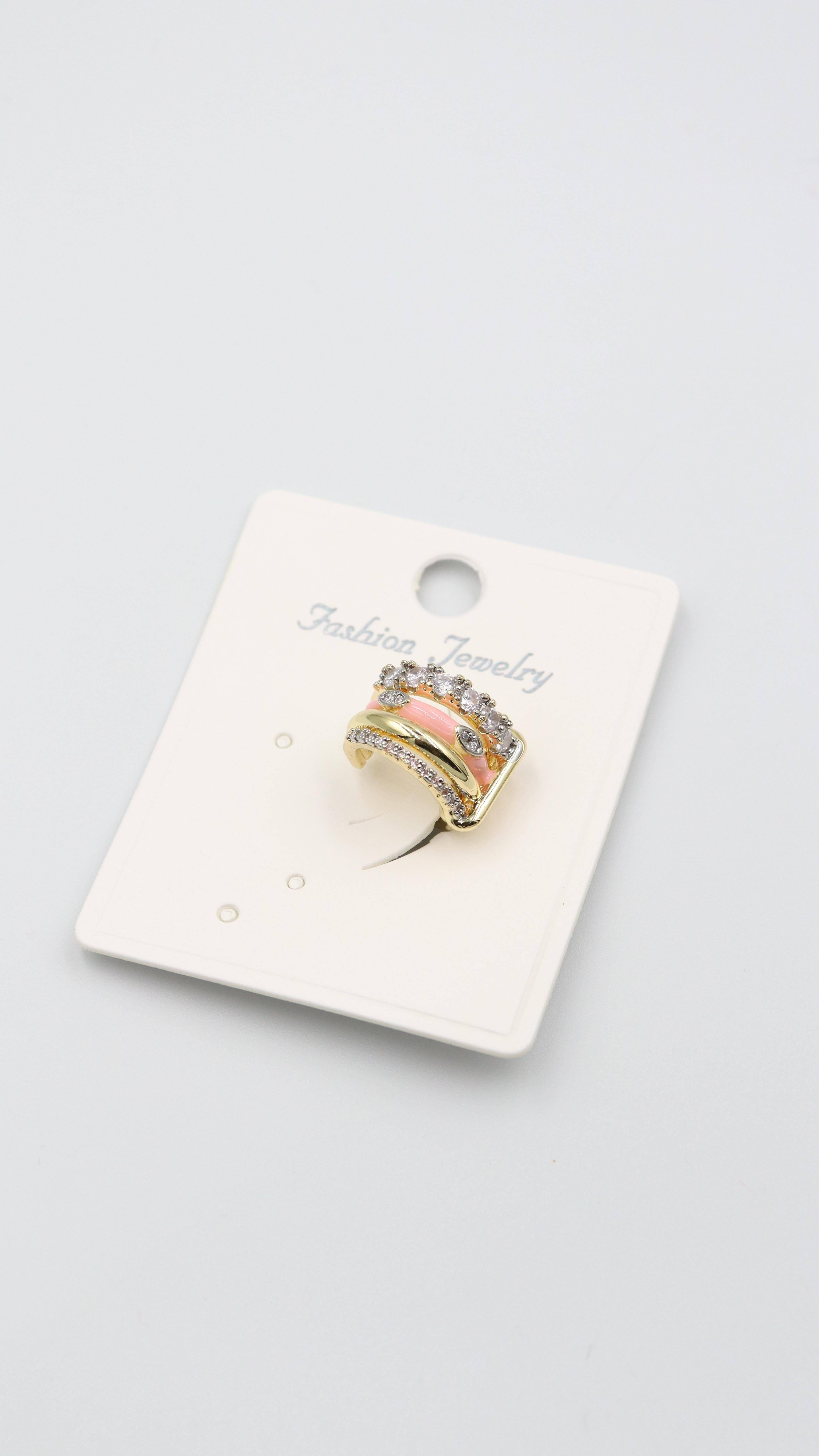 EARCUFF