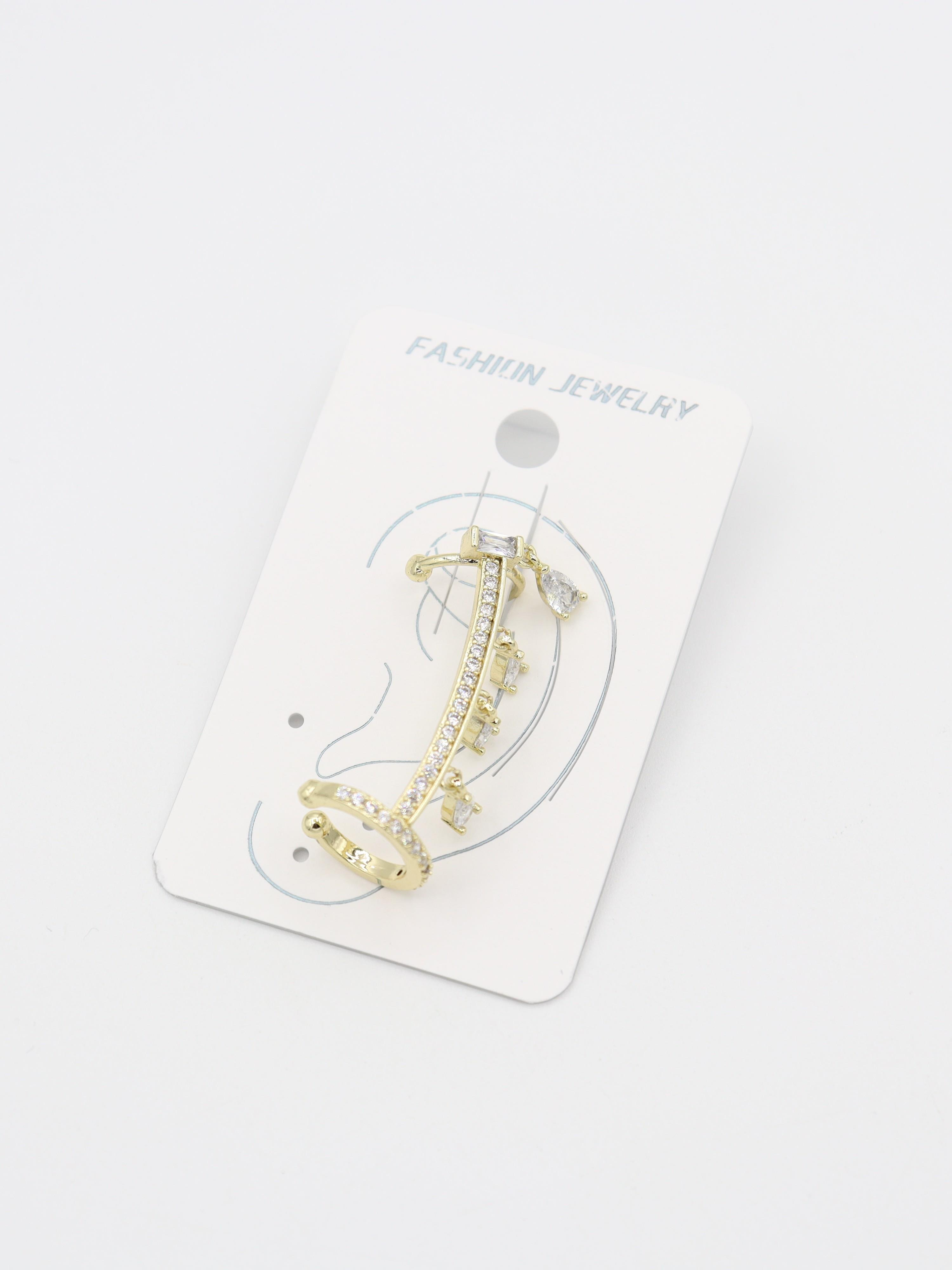 EARCUFF