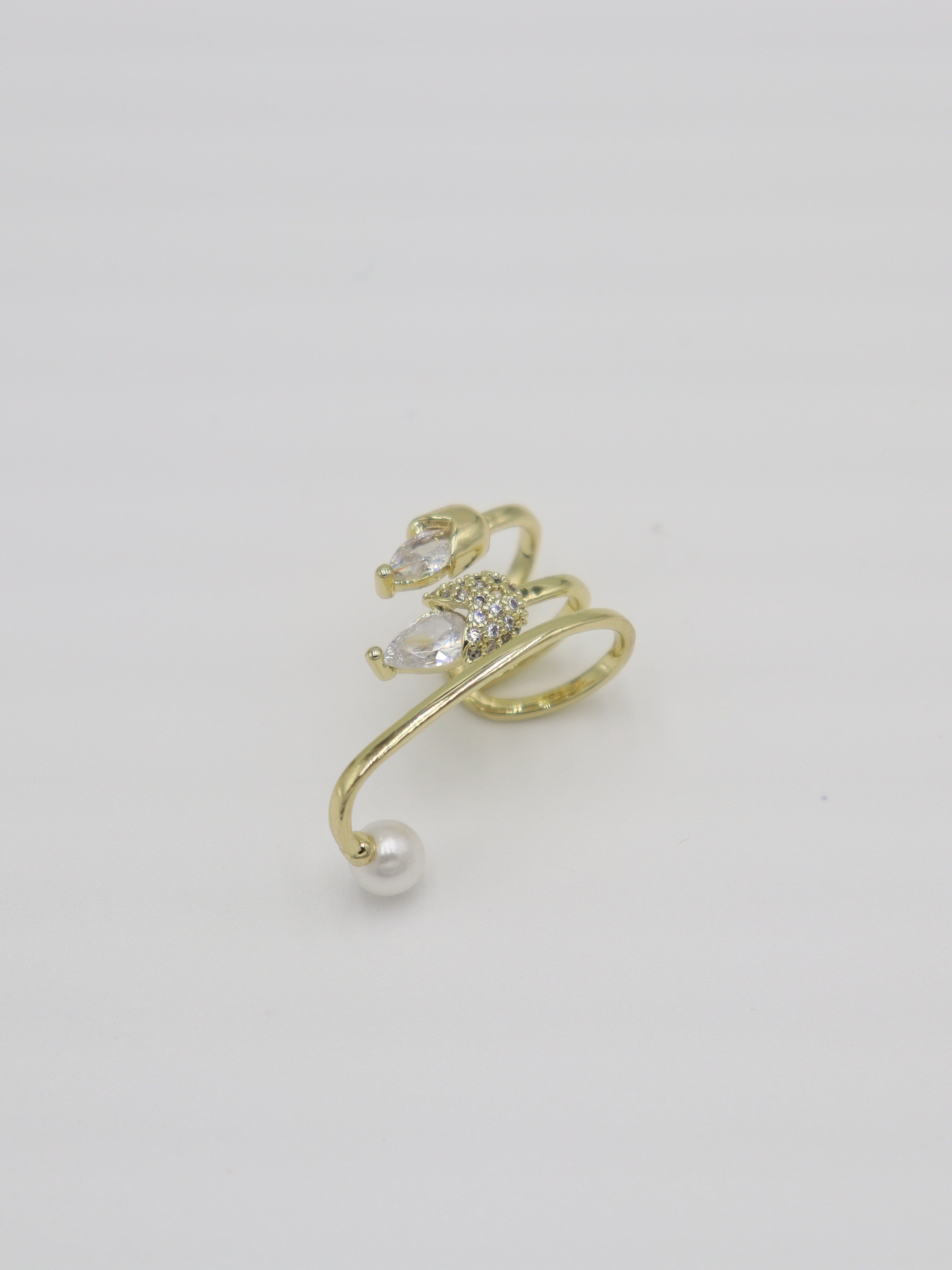 EARCUFF