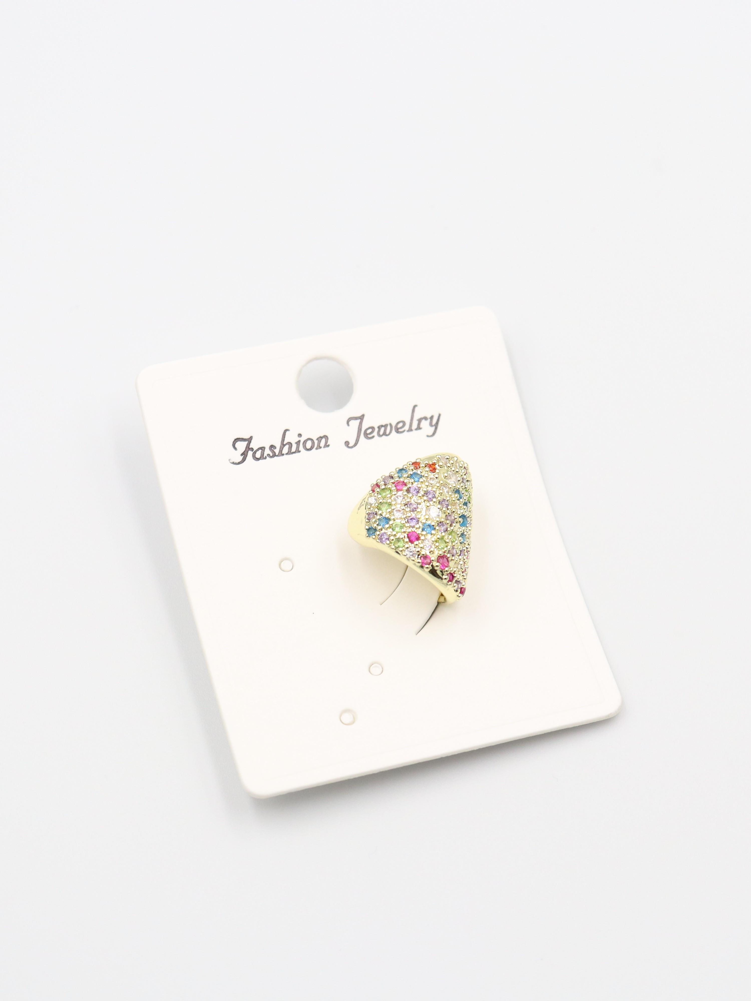 EARCUFF