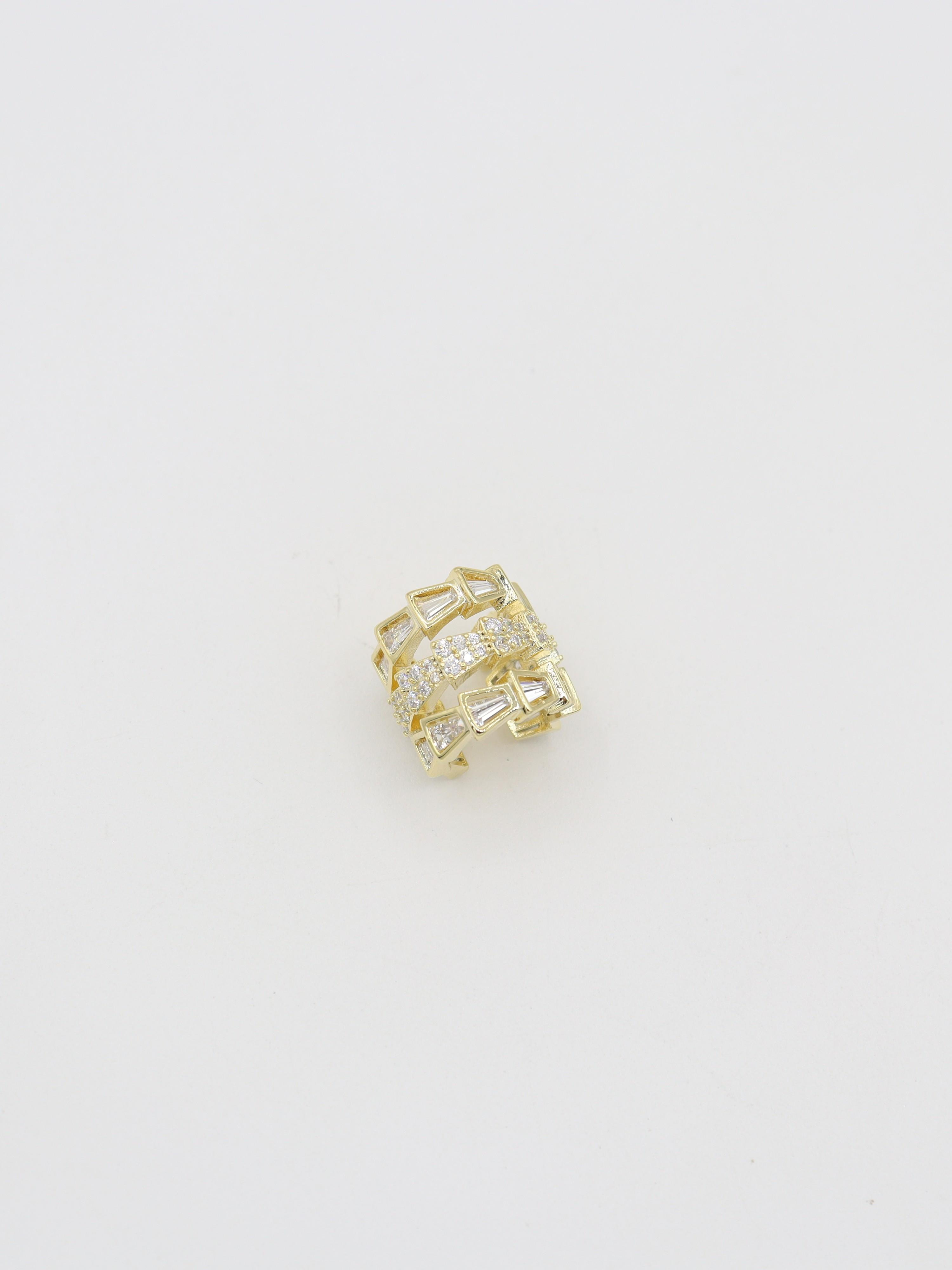 EARCUFF