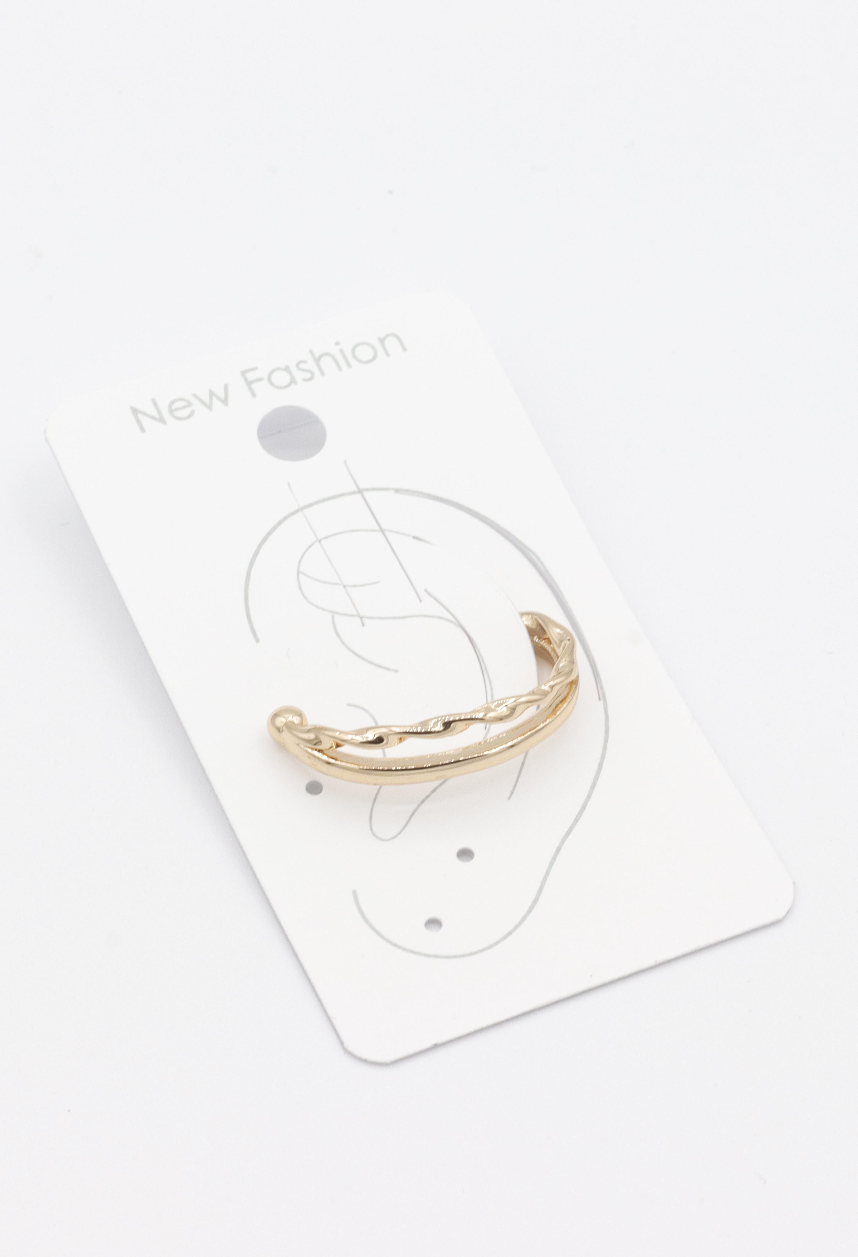 EARCUFF