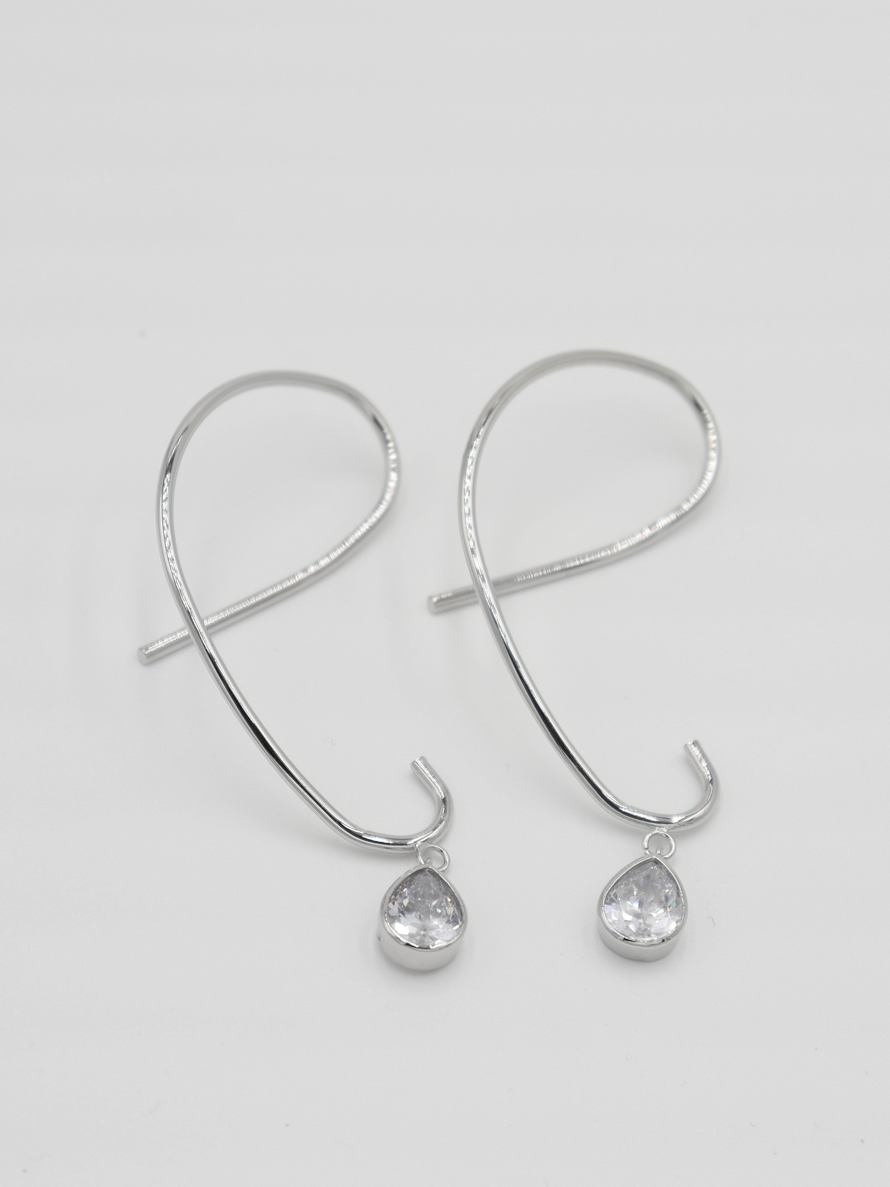 EARCUFF