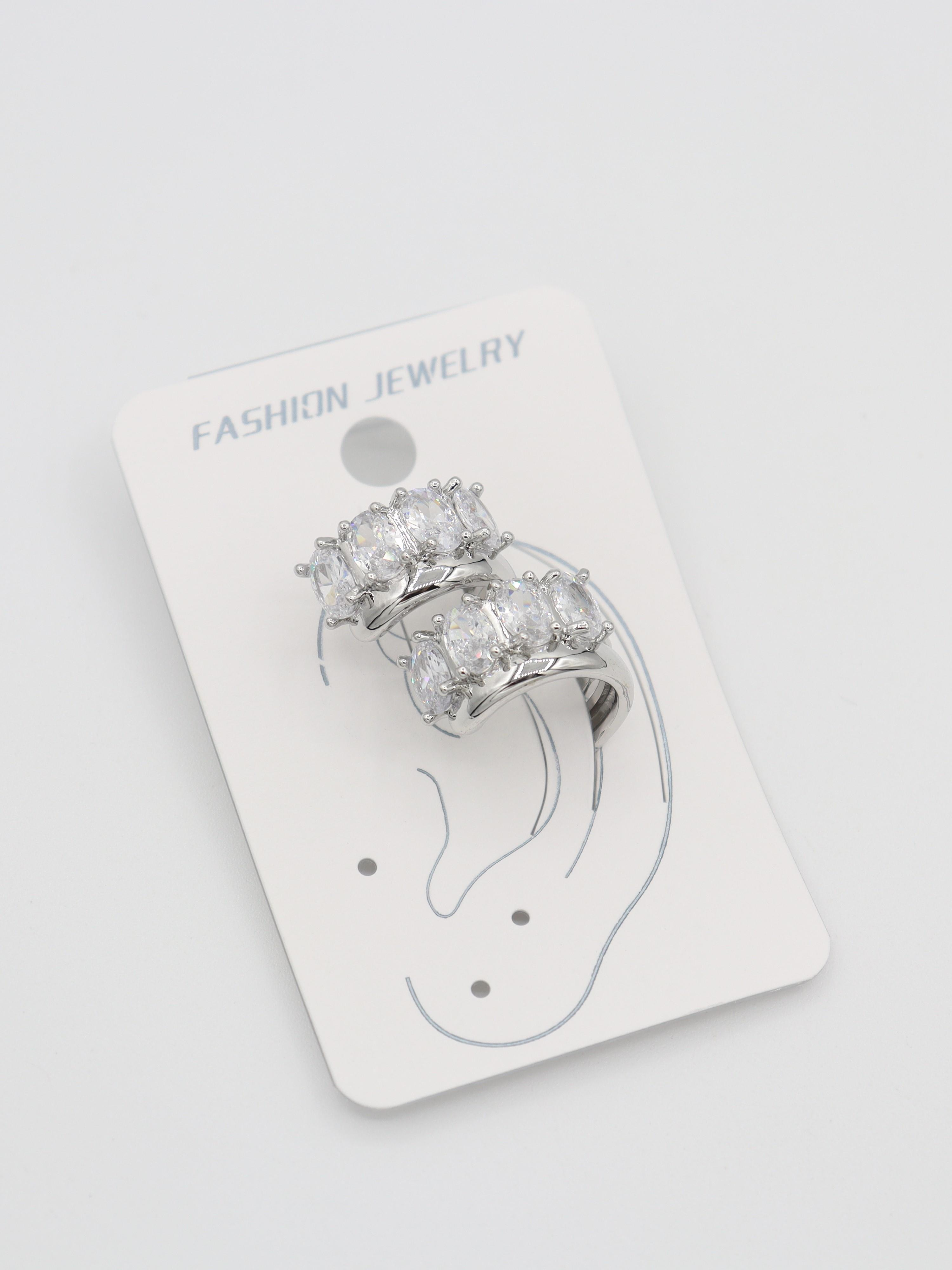 EARCUFF