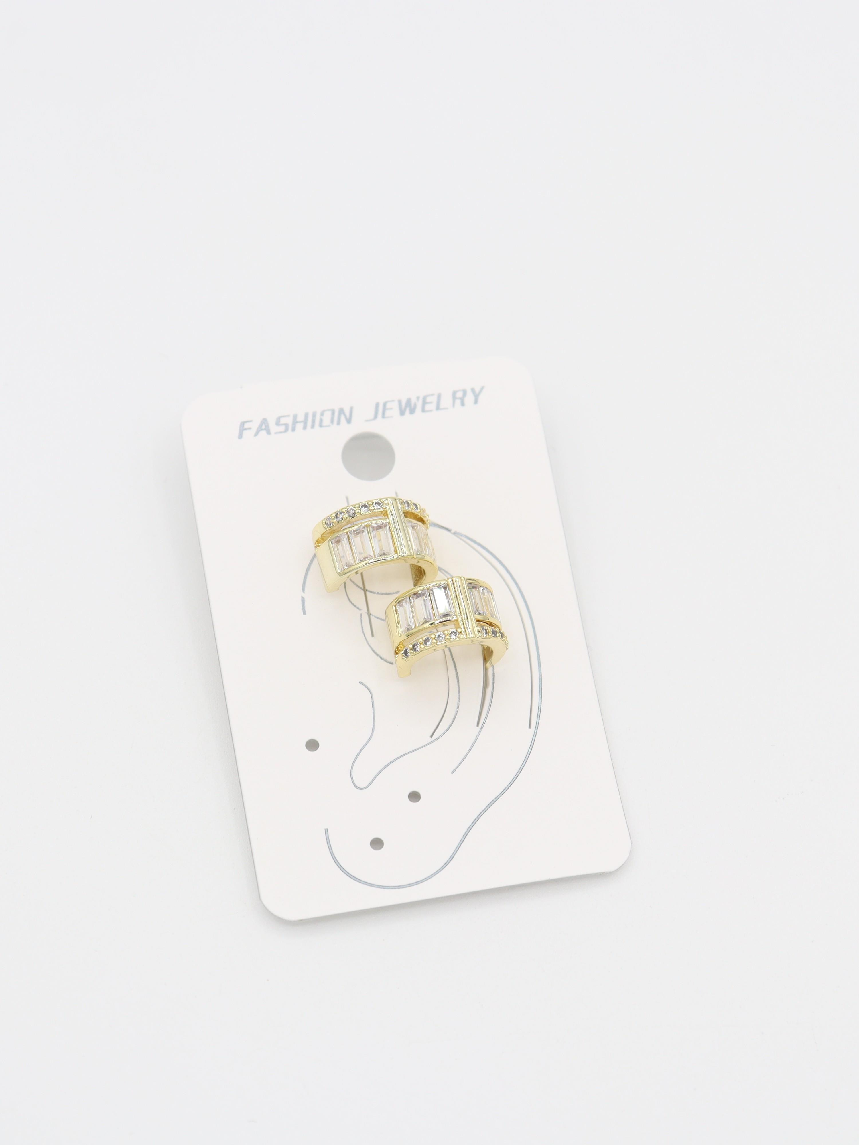 EARCUFF