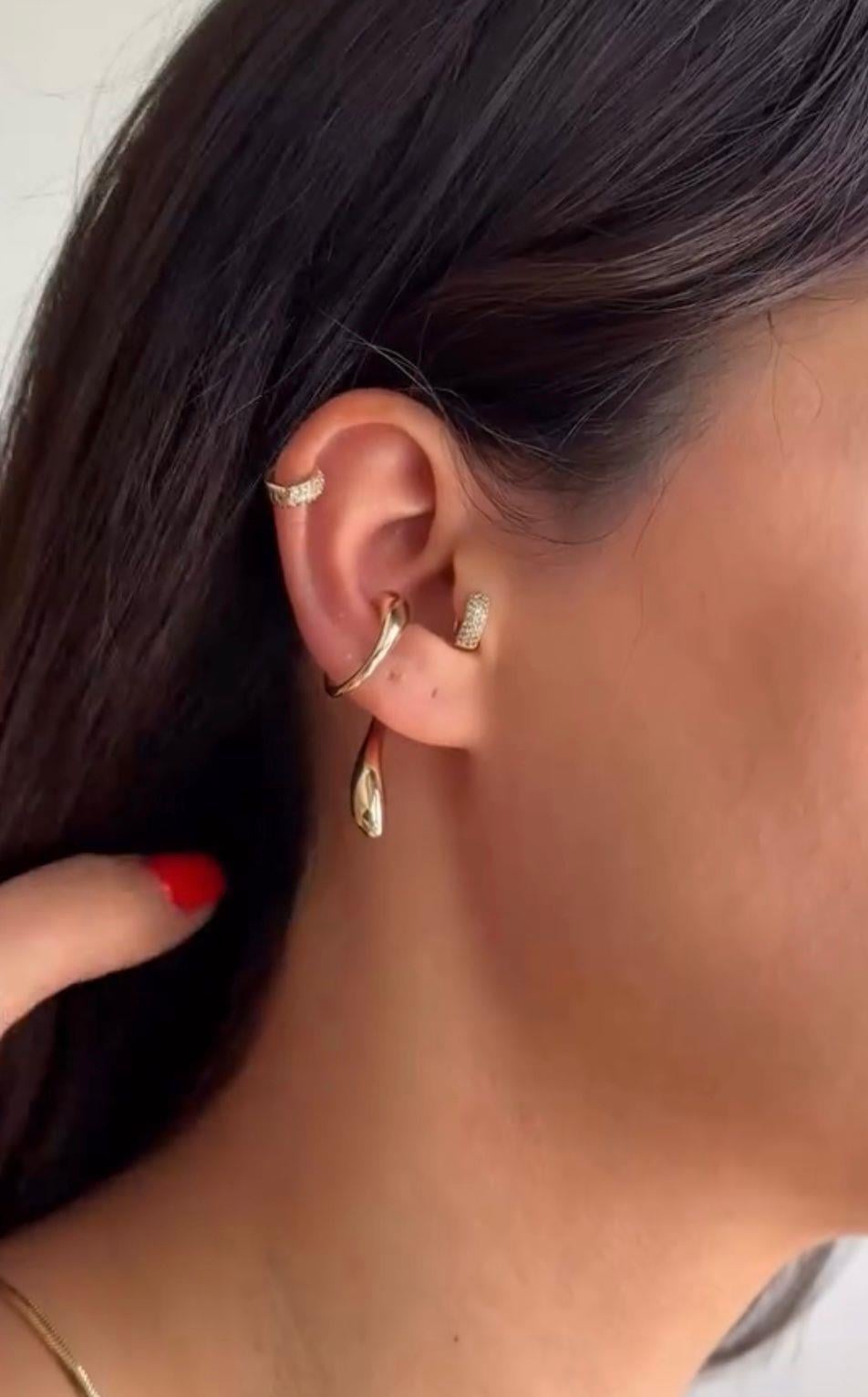EARCUFF