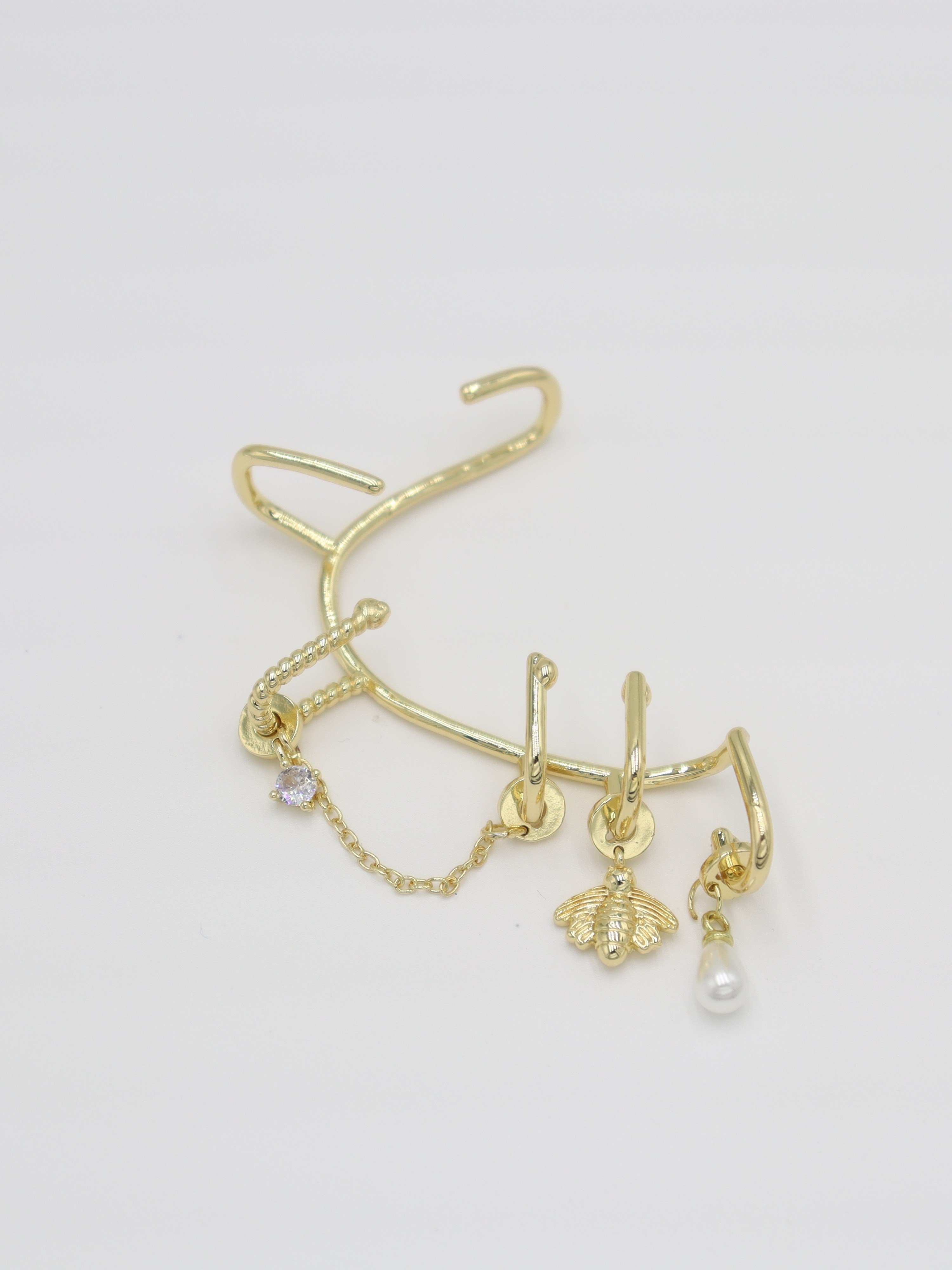 EARCUFF