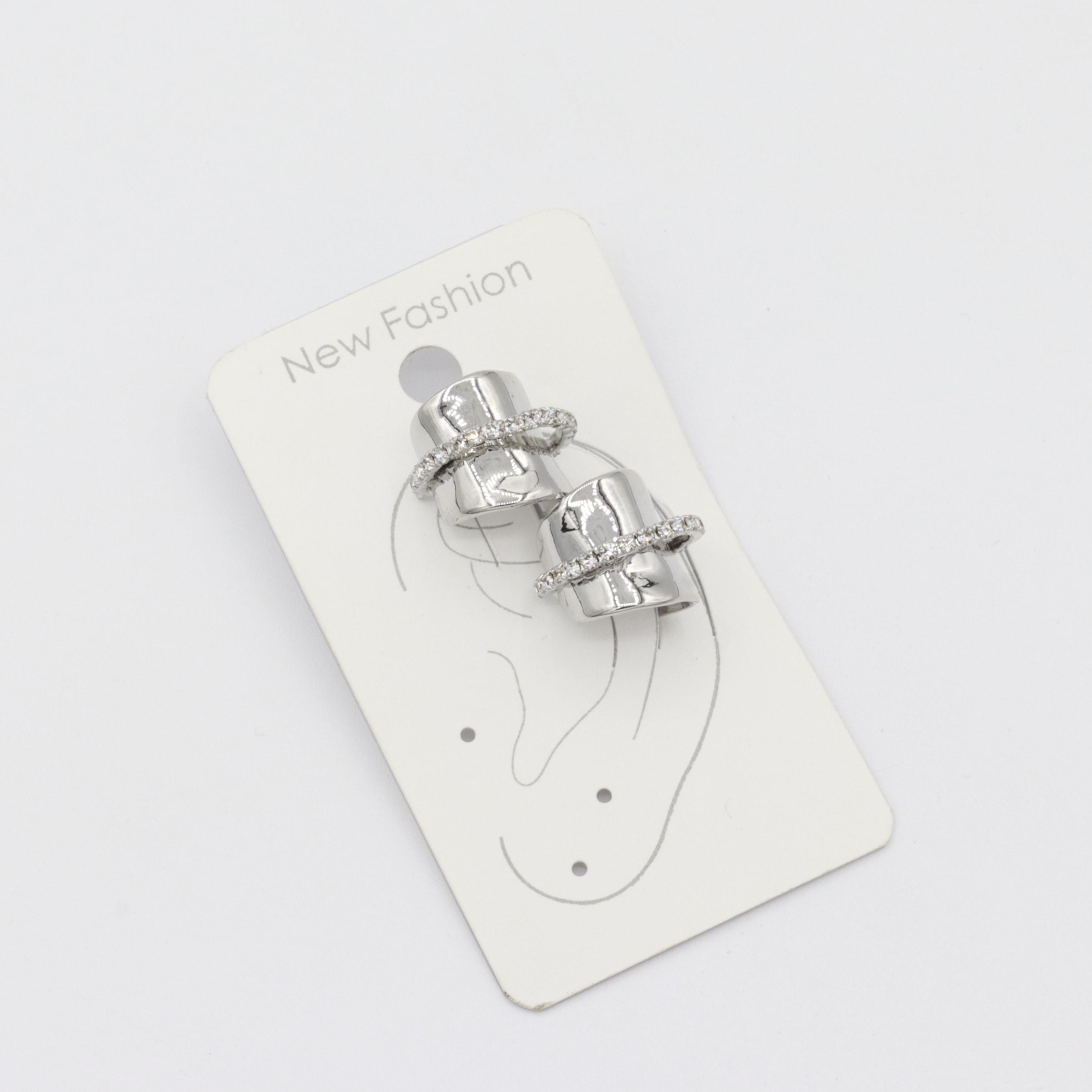 EARCUFF