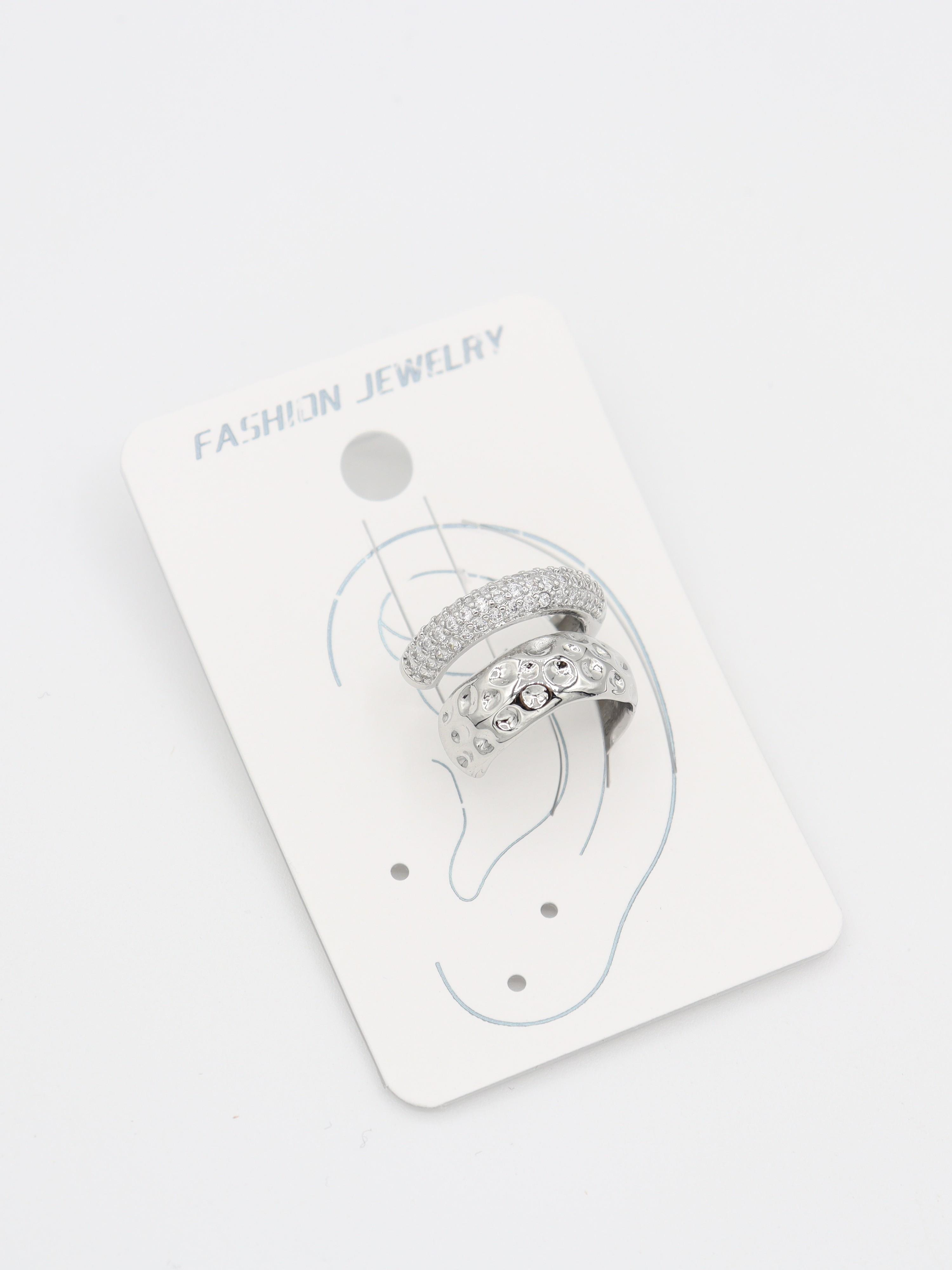 EARCUFF
