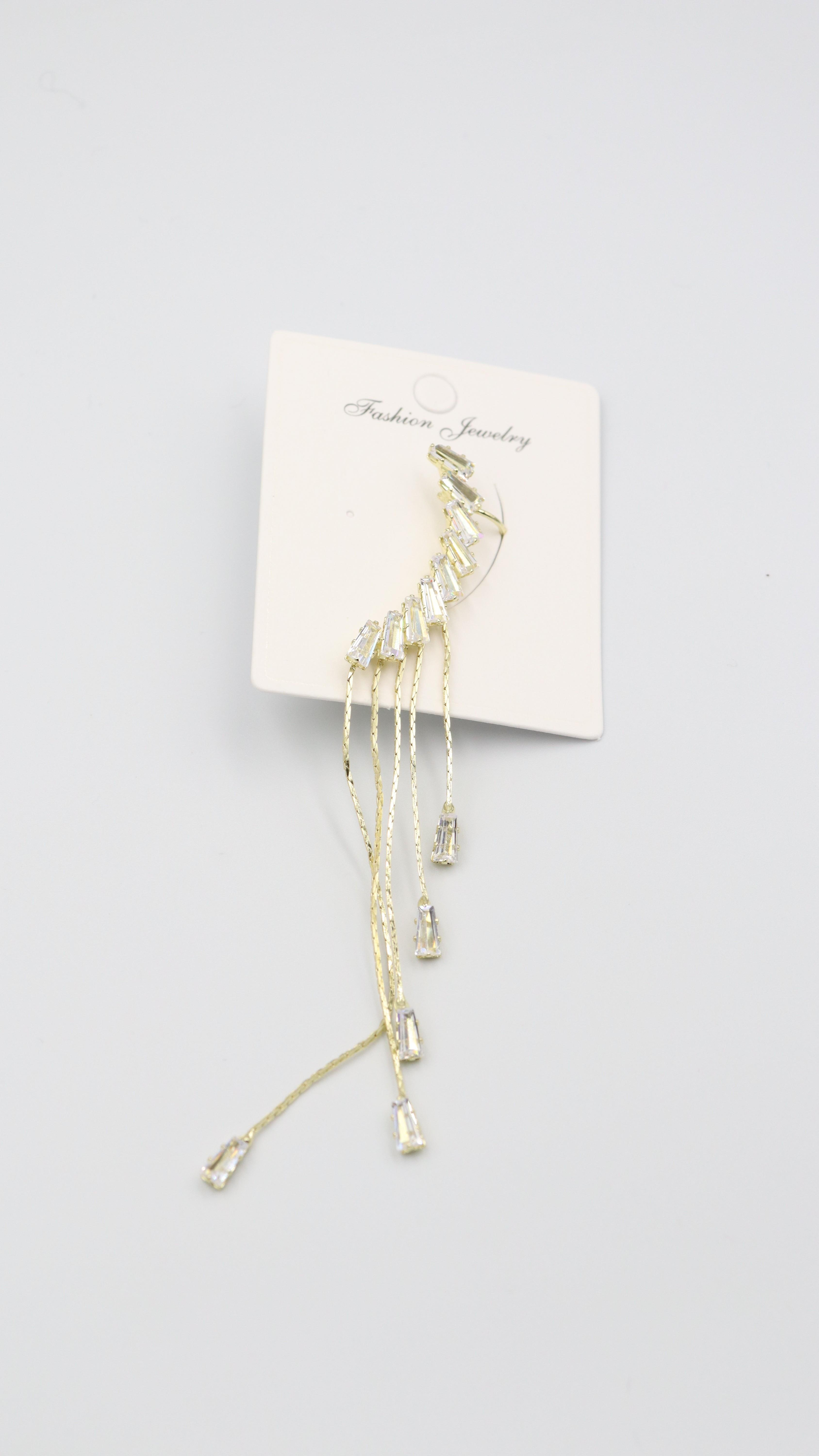 EARCUFF