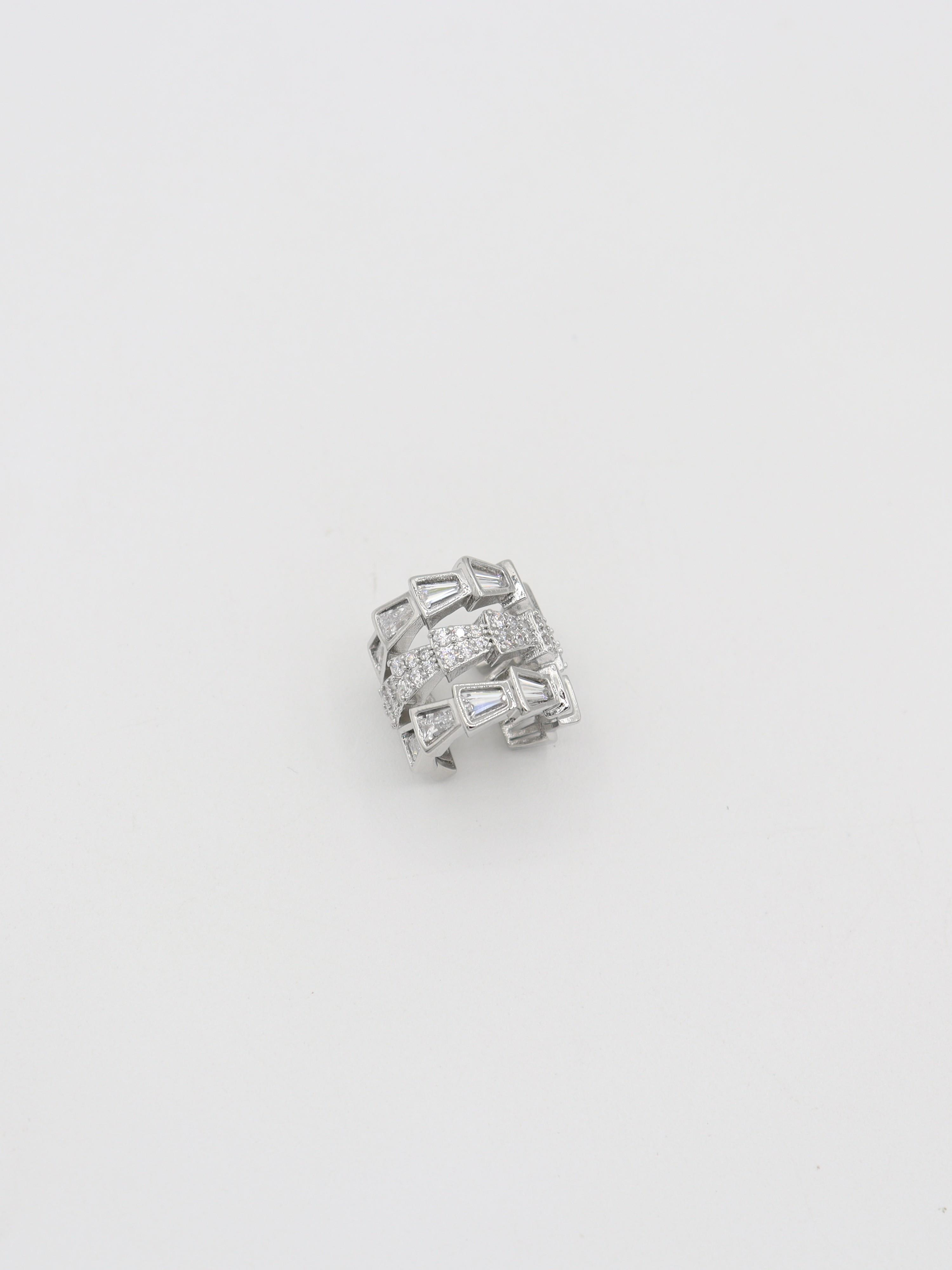 EARCUFF