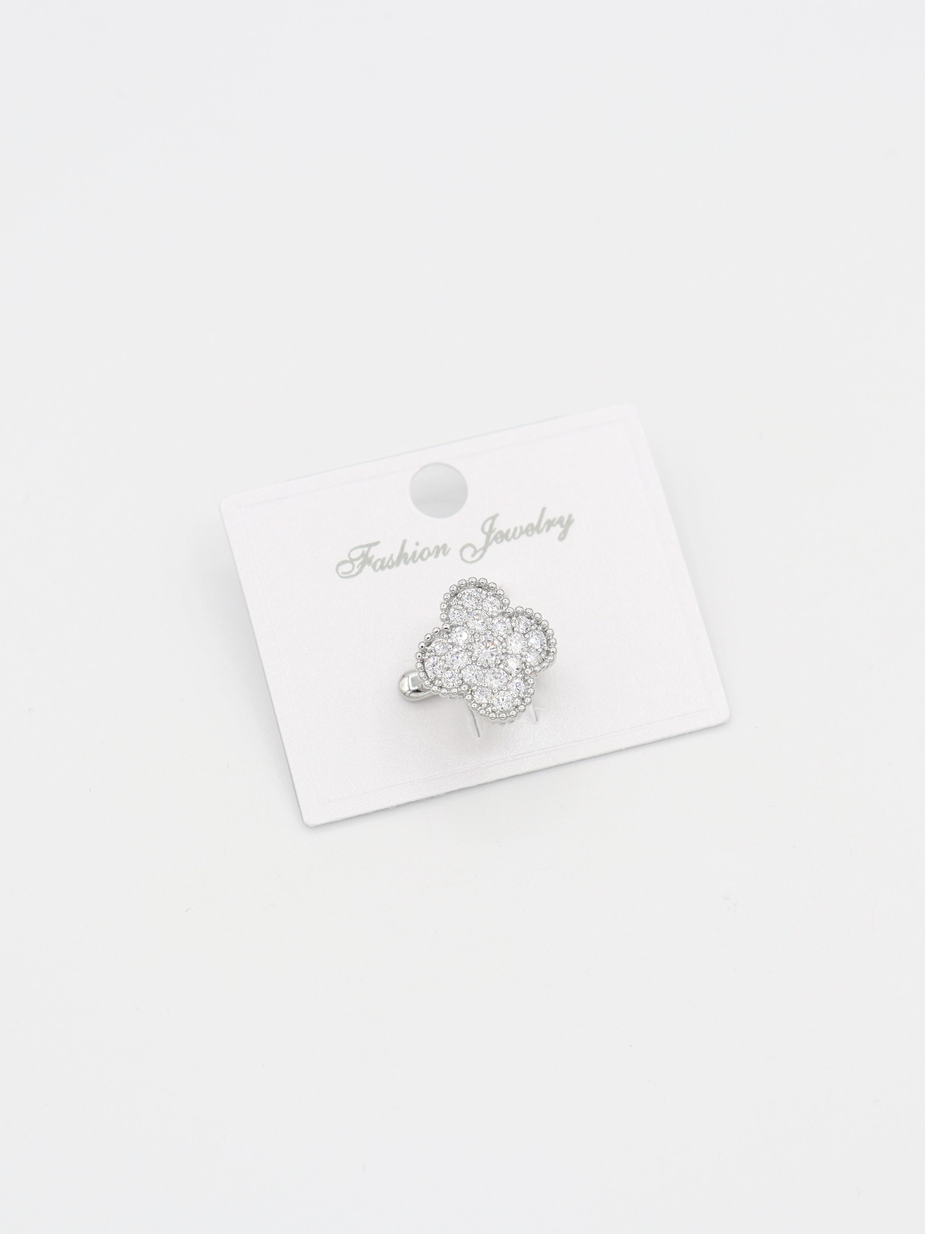 EARCUFF