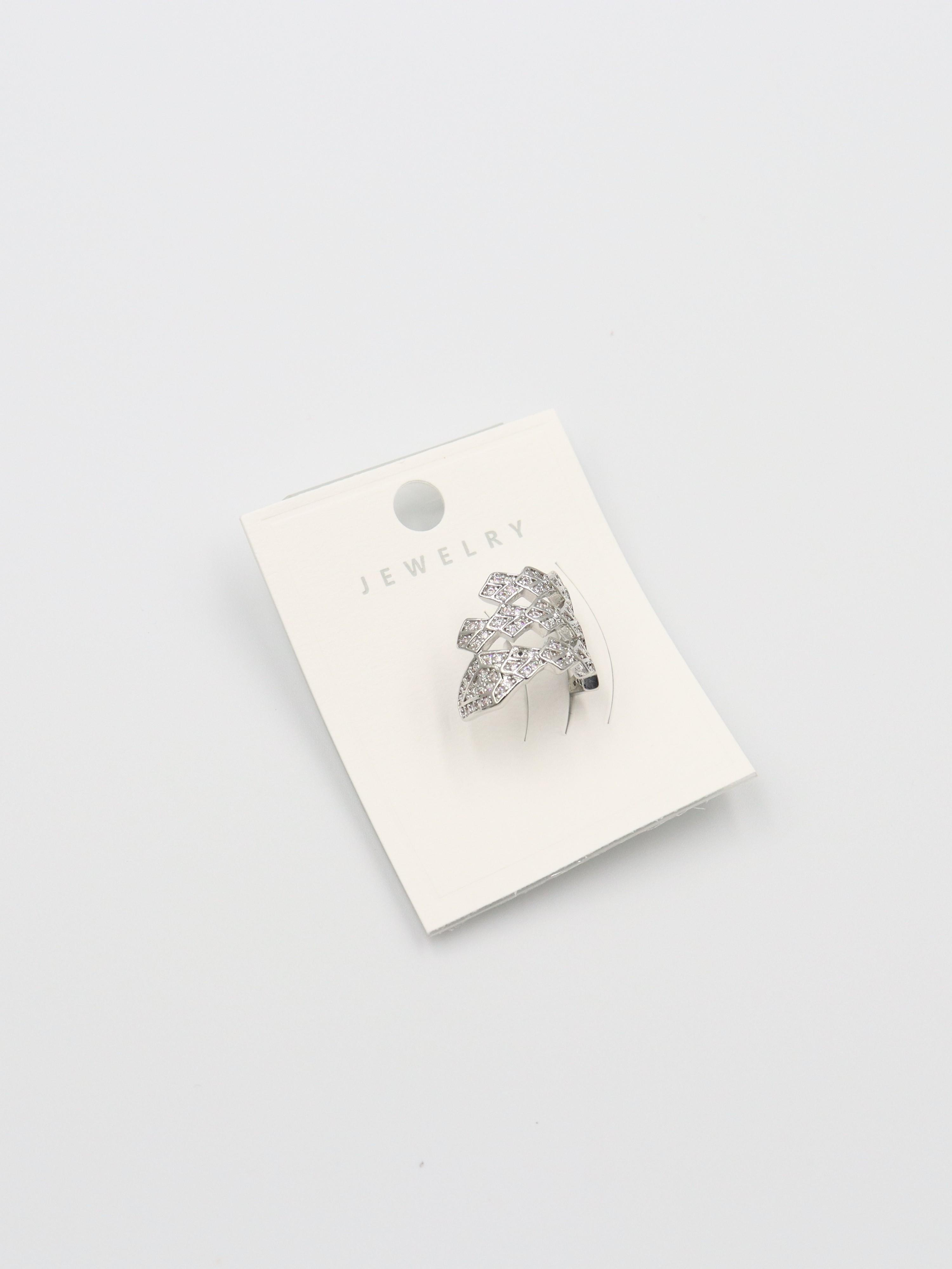 EARCUFF