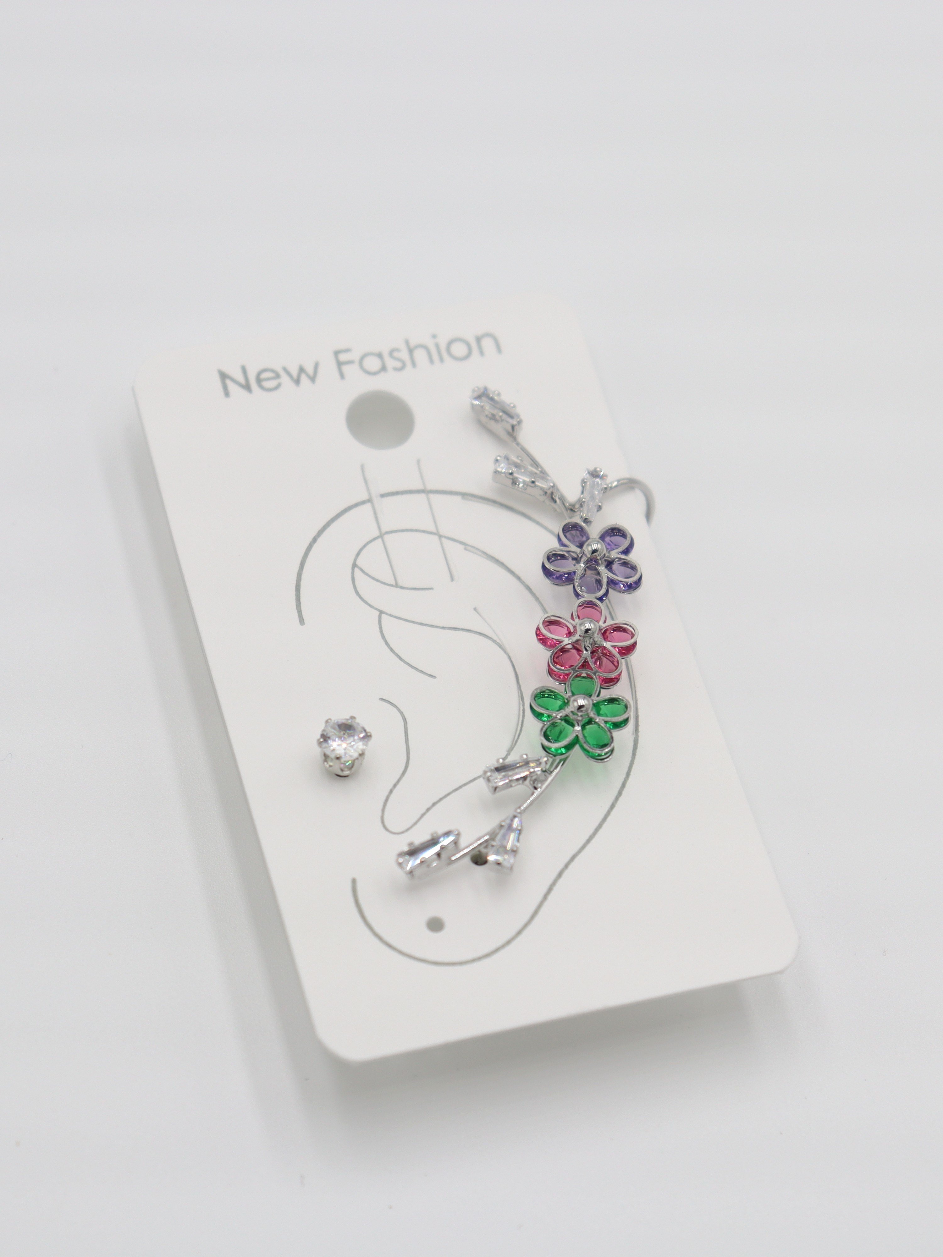 EARCUFF