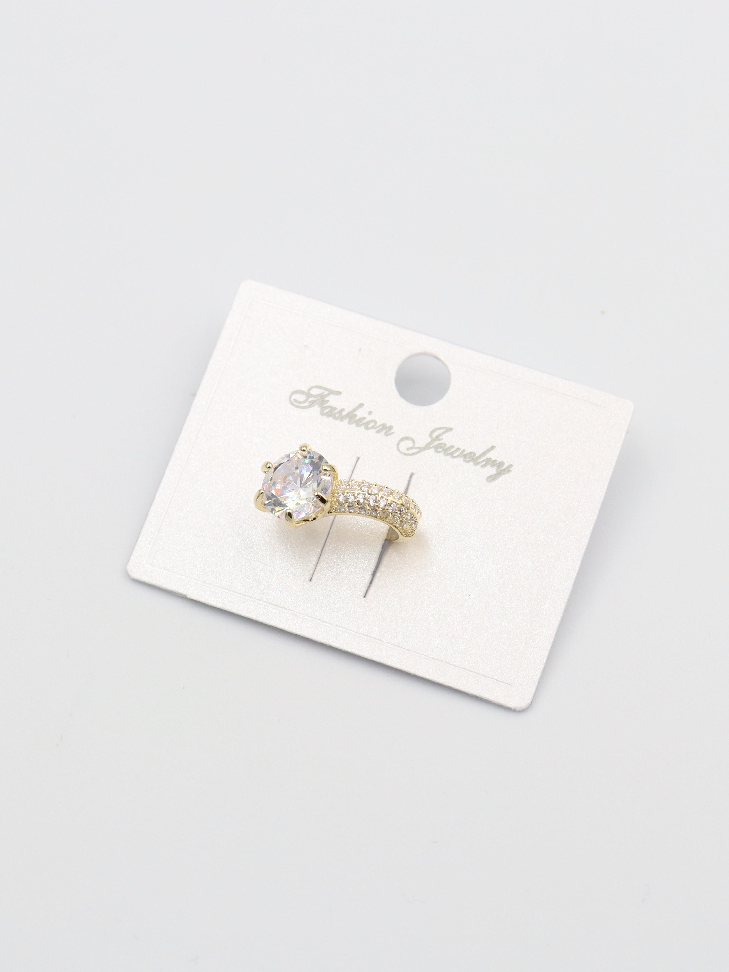 EARCUFF