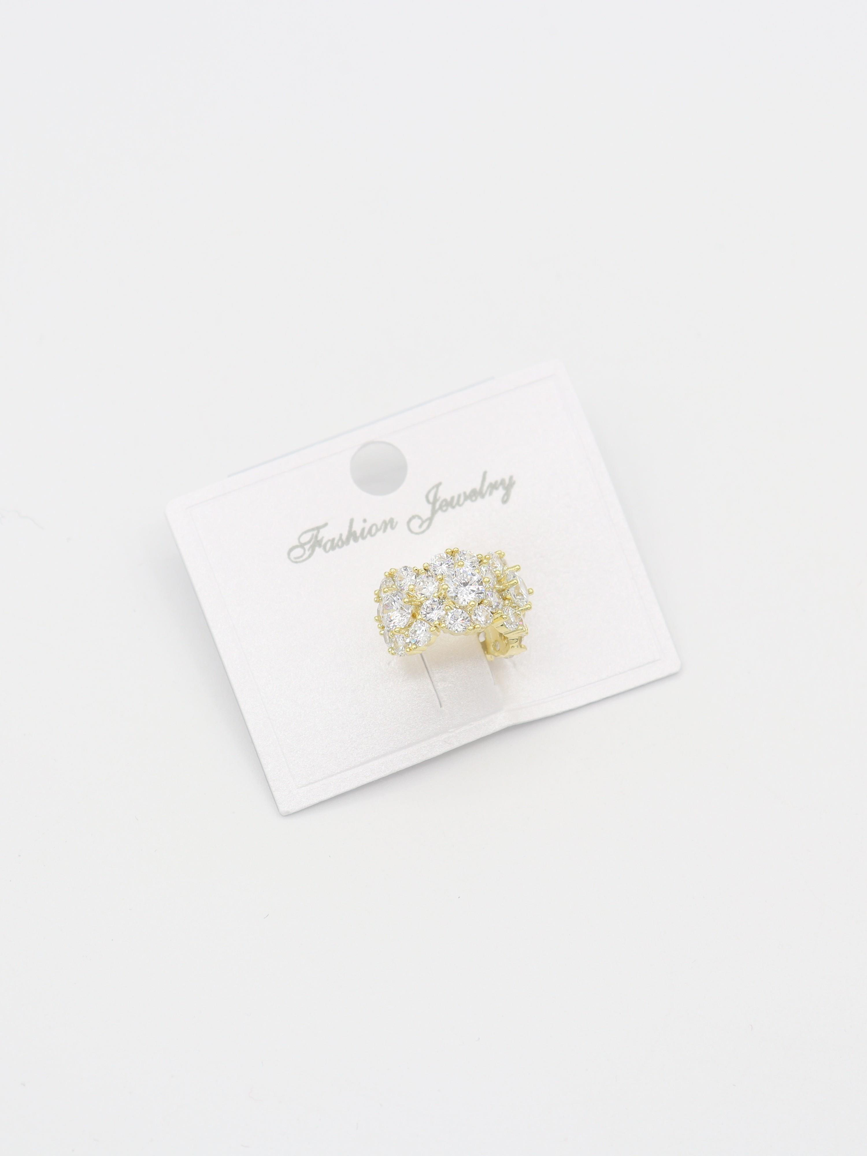 EARCUFF