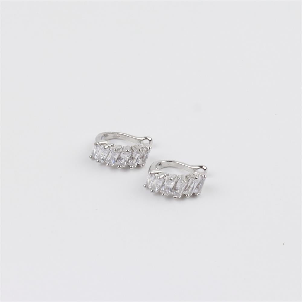 EARCUFF