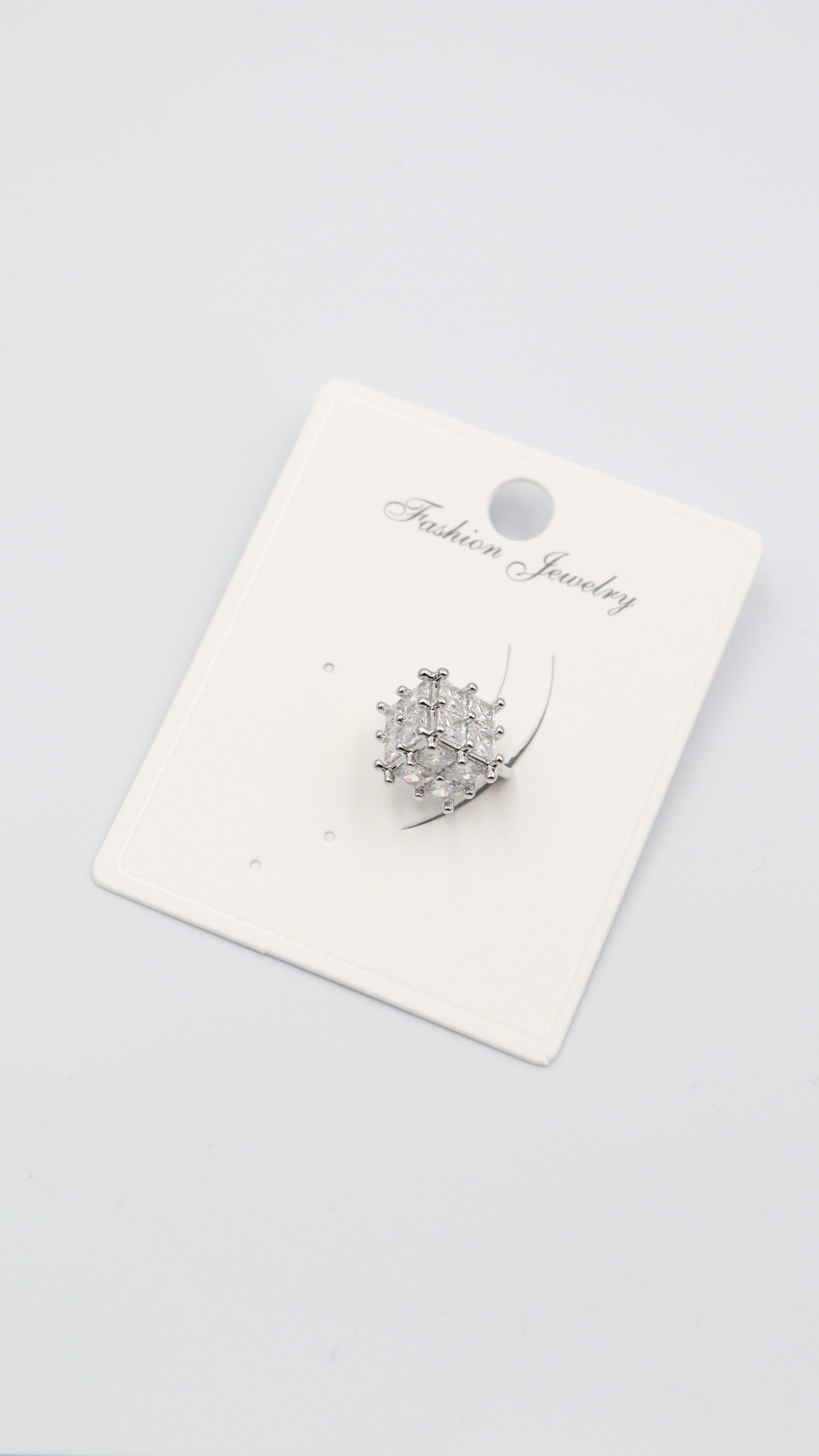 EARCUFF