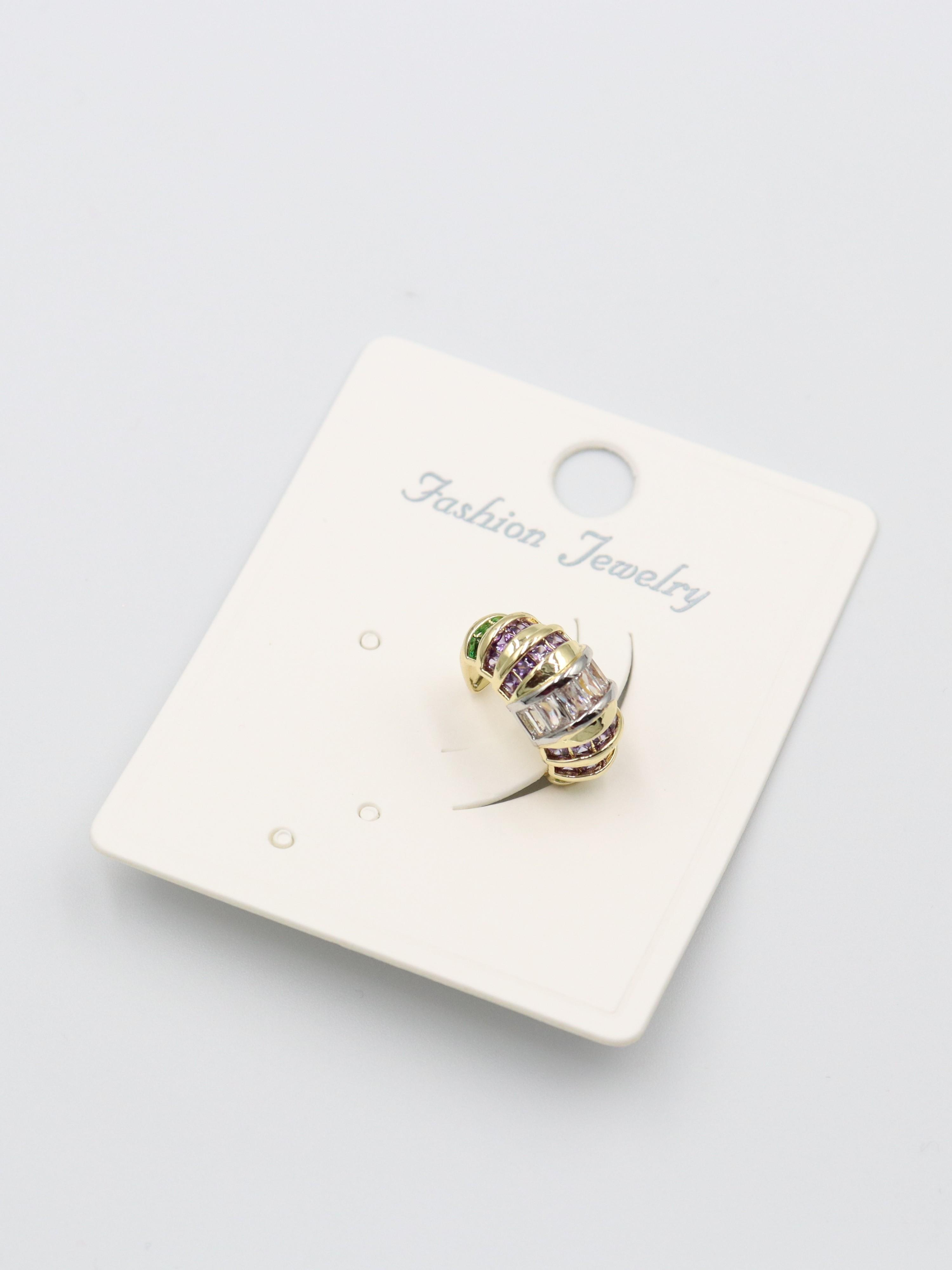 EARCUFF