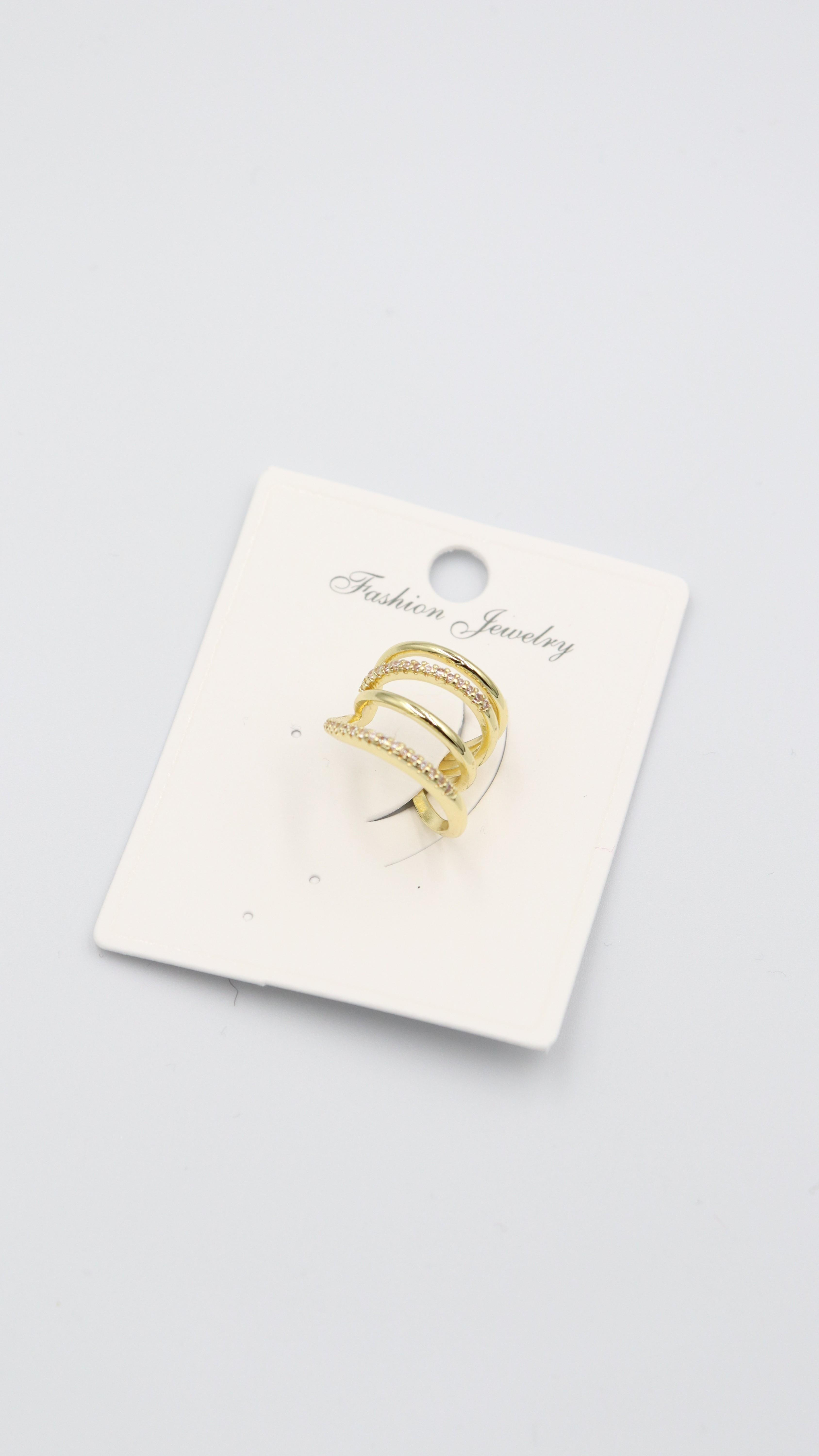 EARCUFF