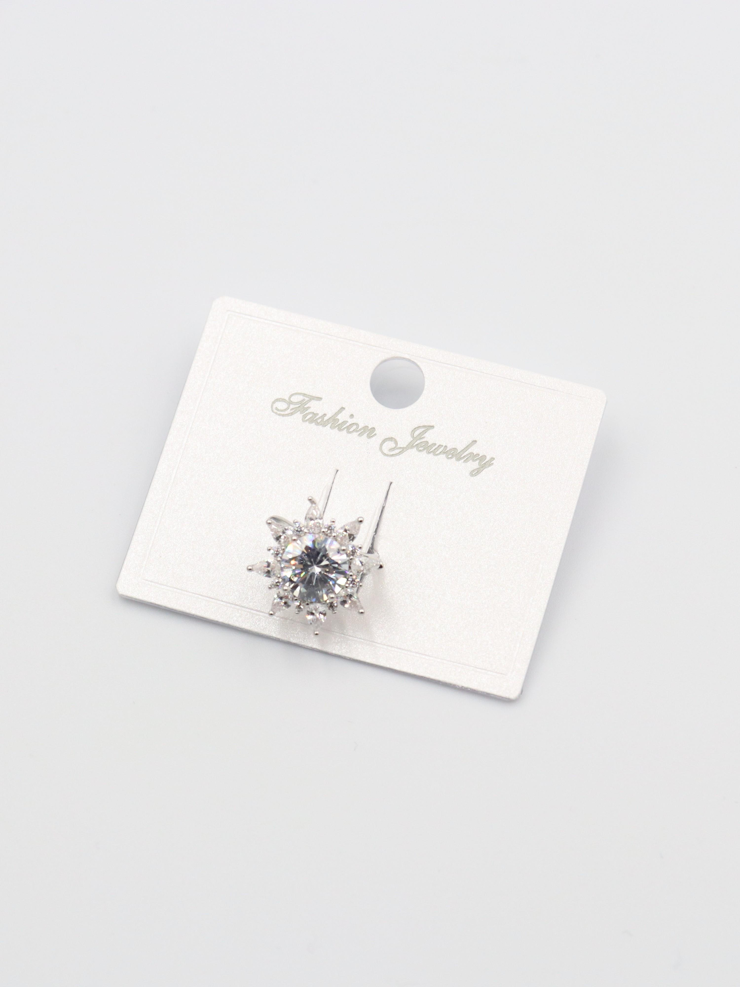 EARCUFF