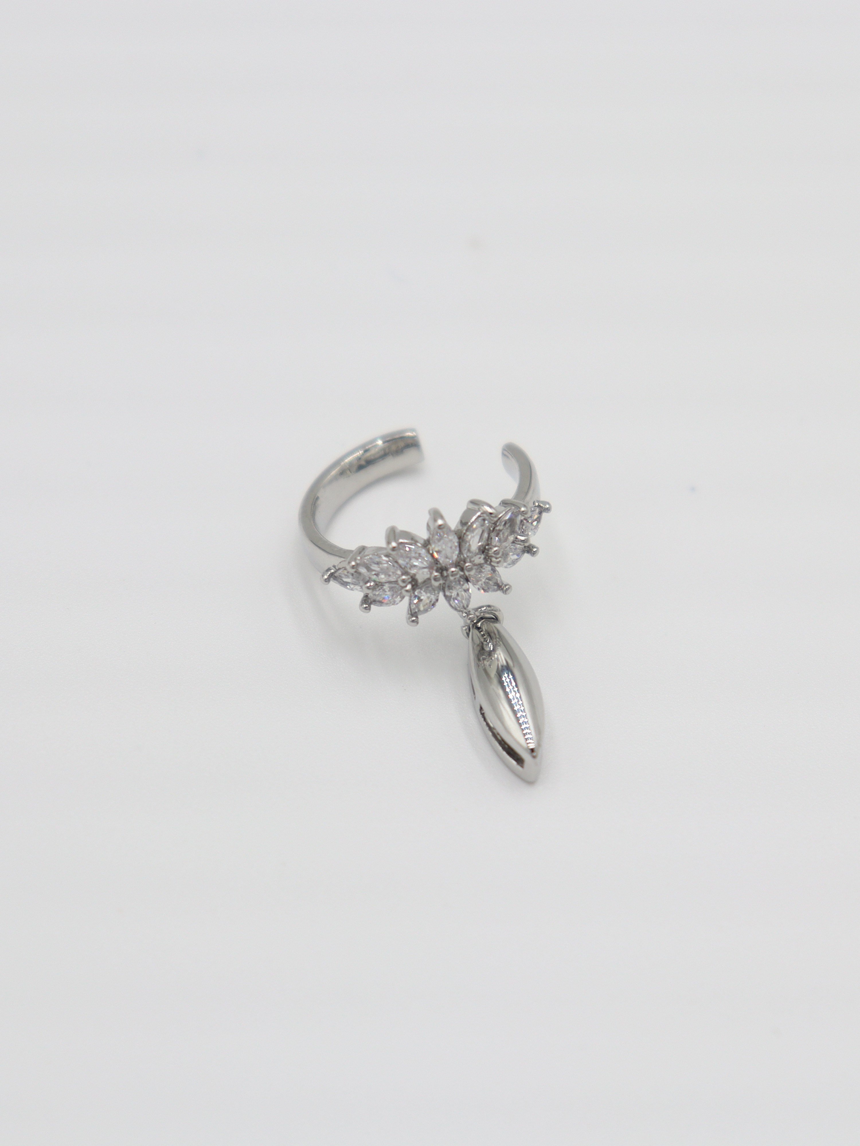 EARCUFF