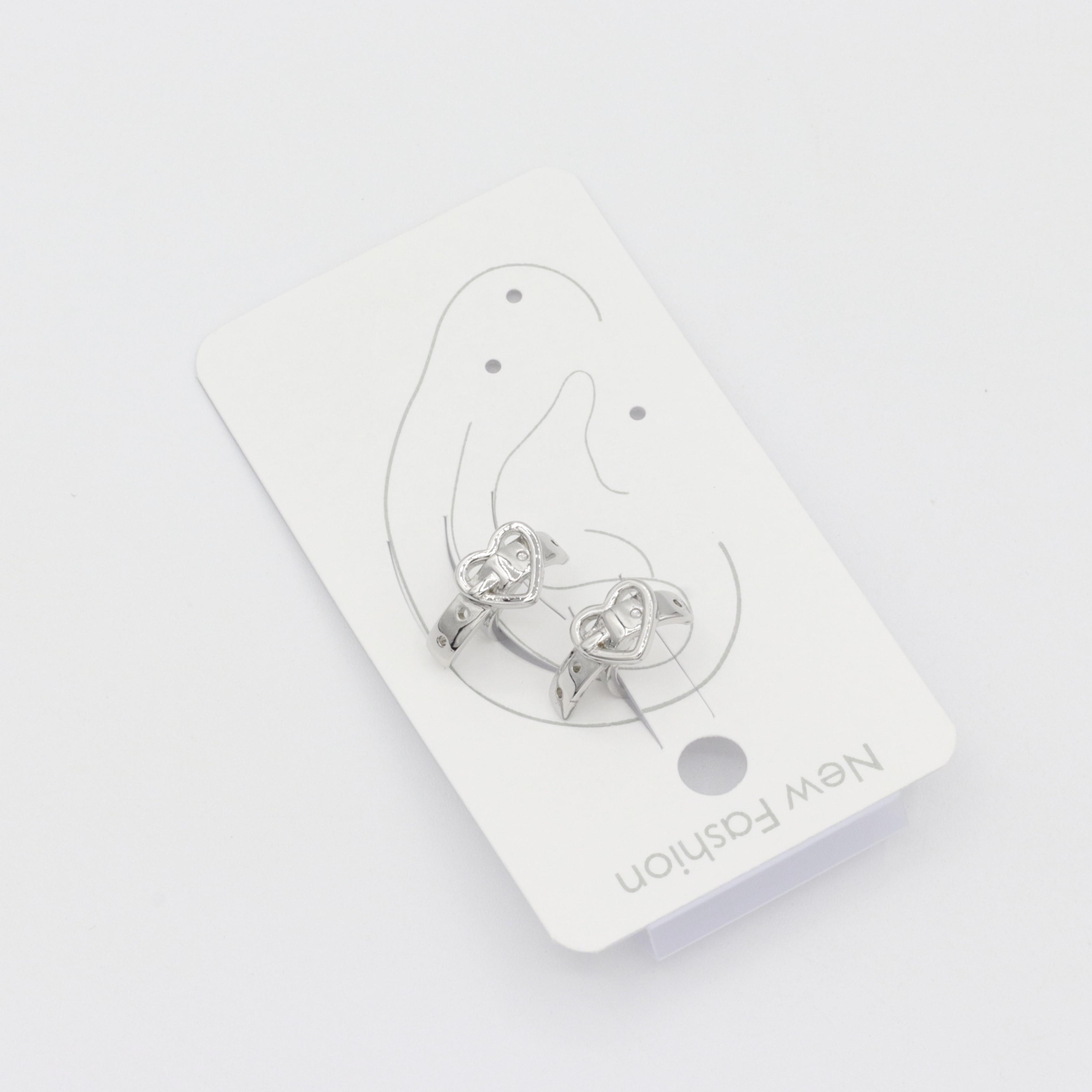 EARCUFF