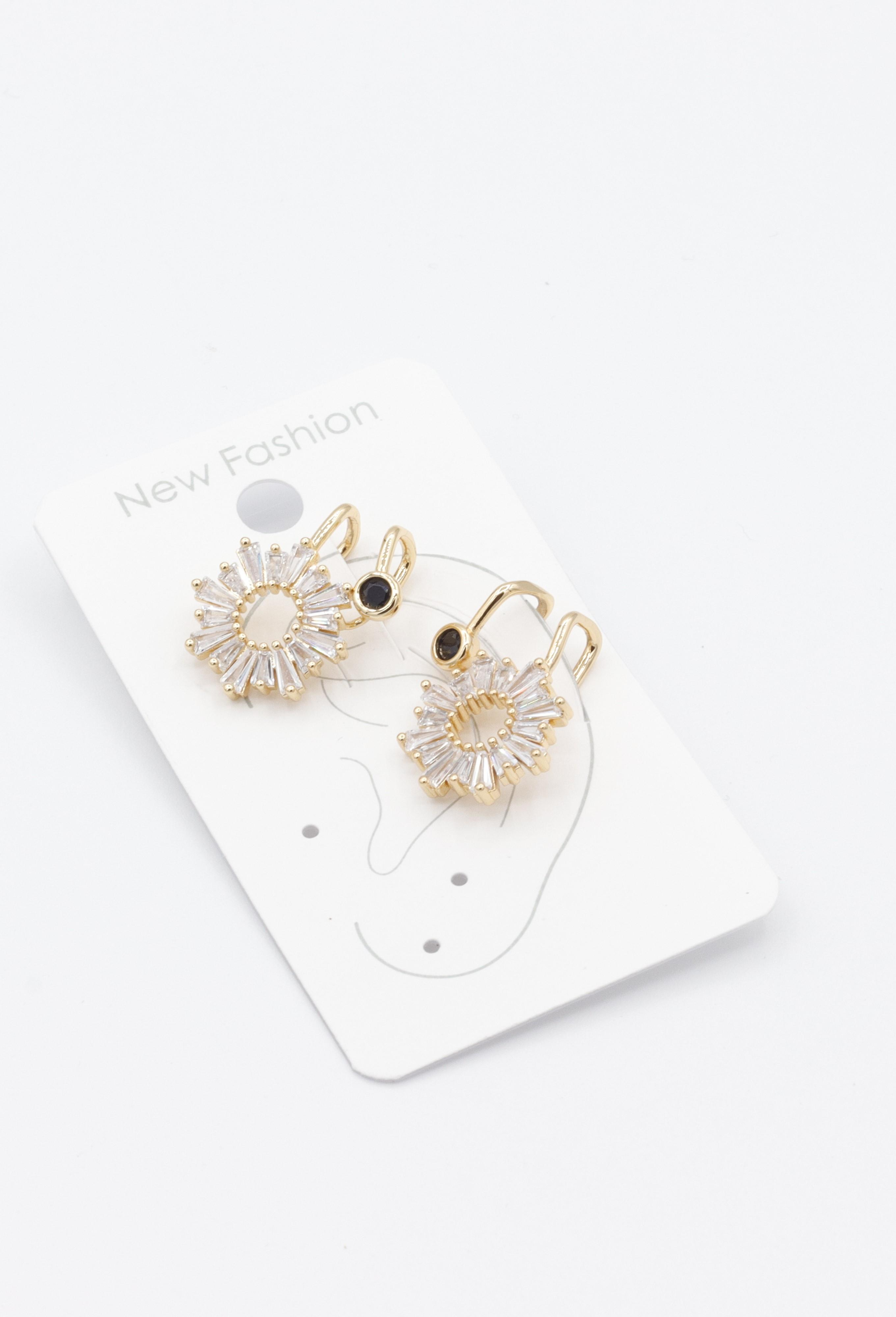 EARCUFF