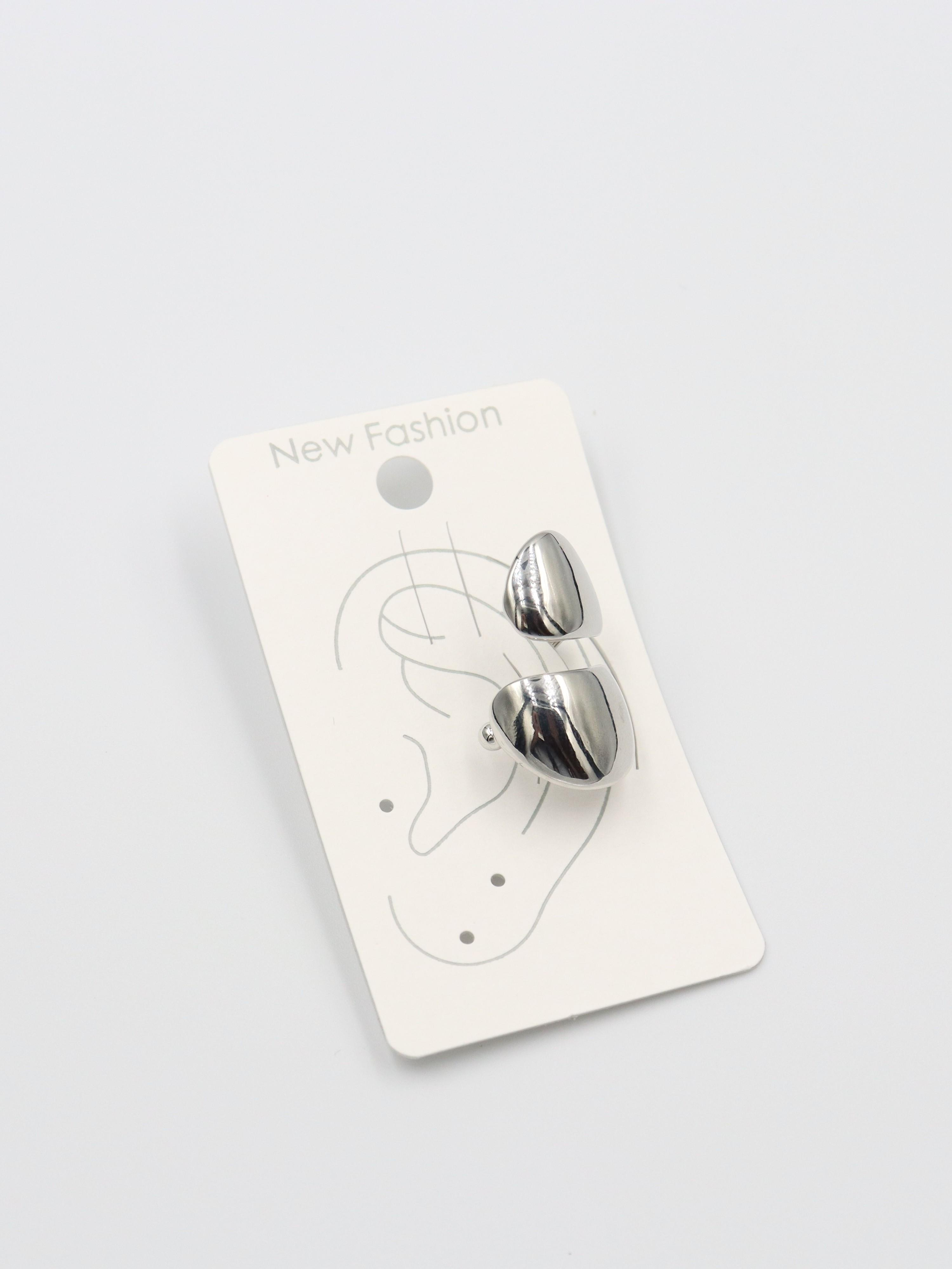 EARCUFF