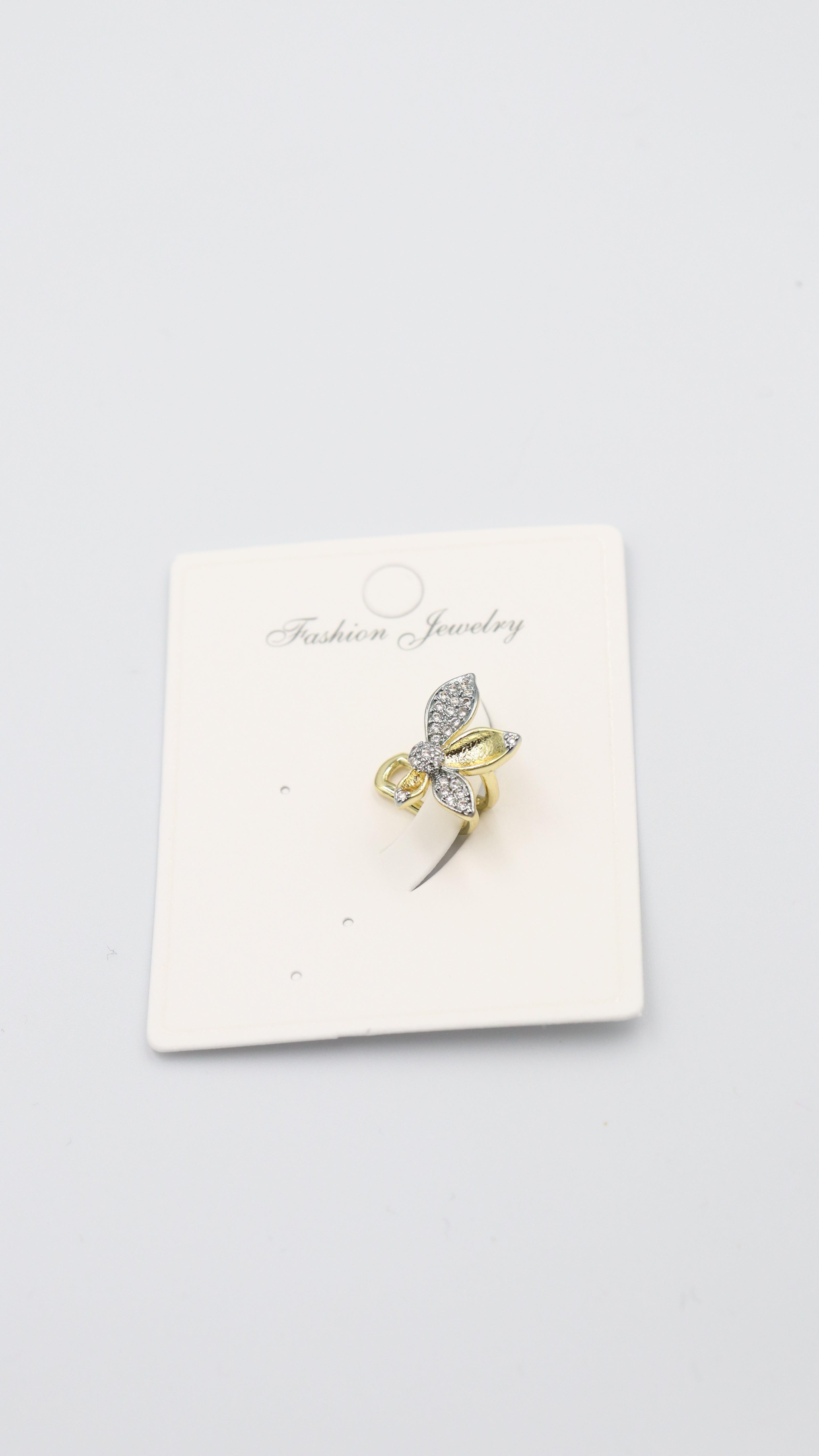 EARCUFF