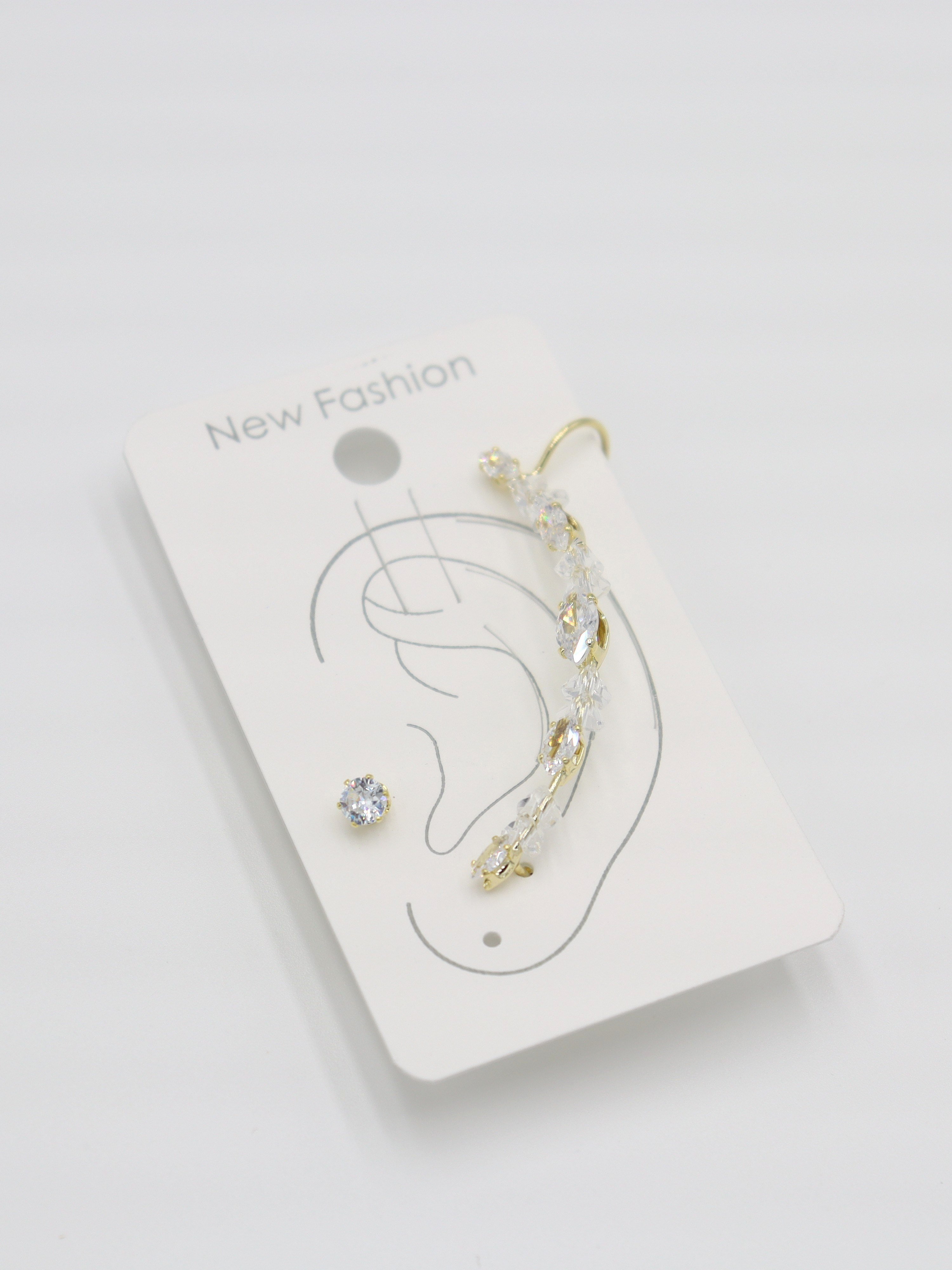 EARCUFF