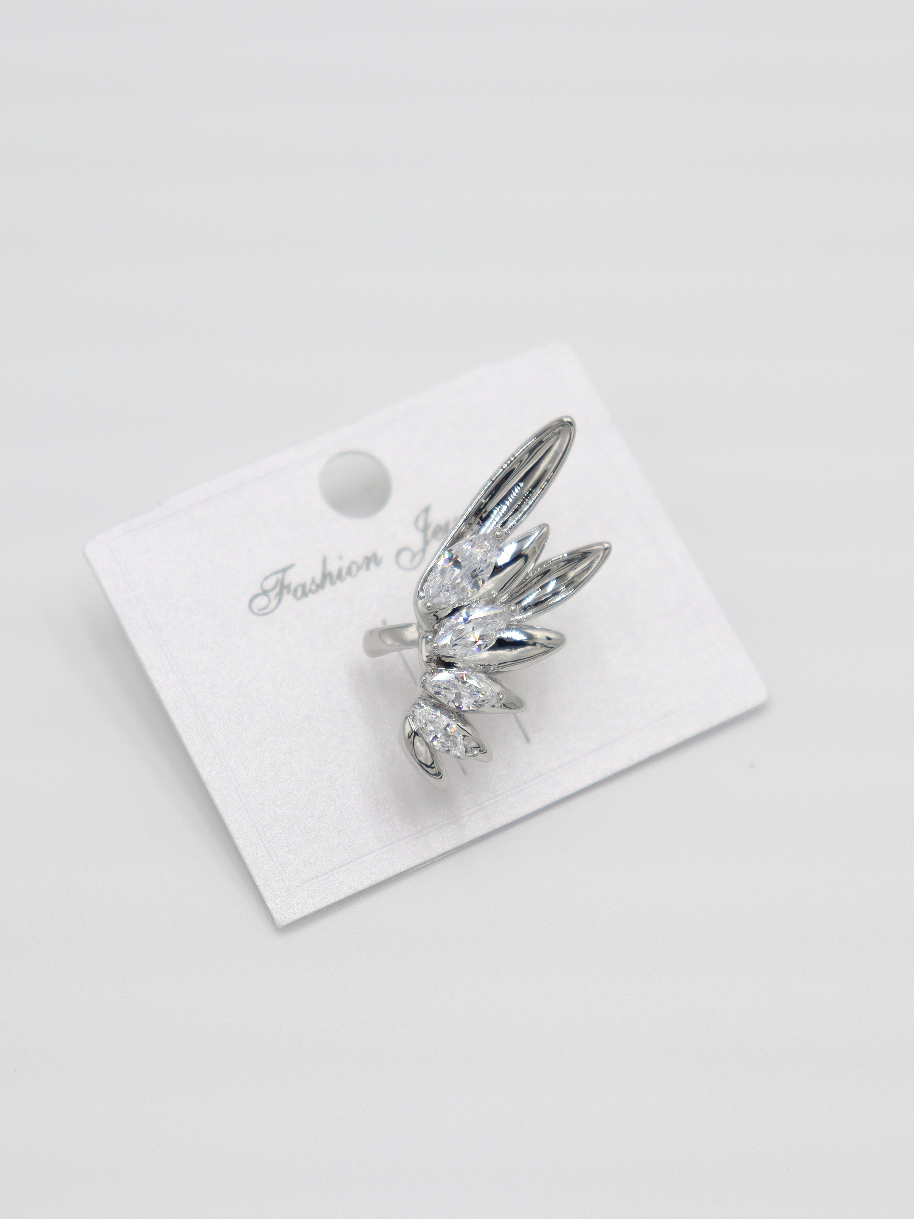 EARCUFF