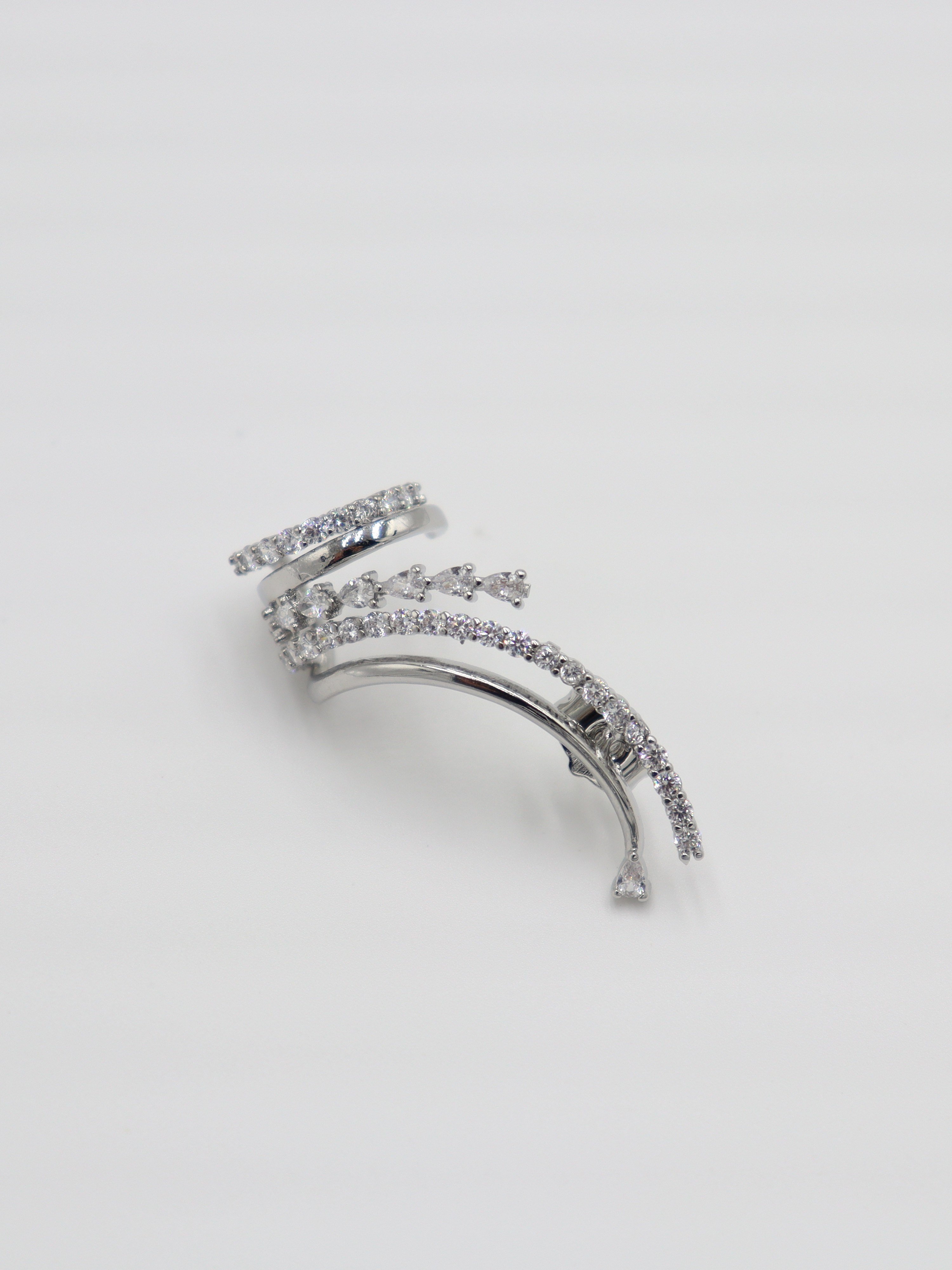 EARCUFF