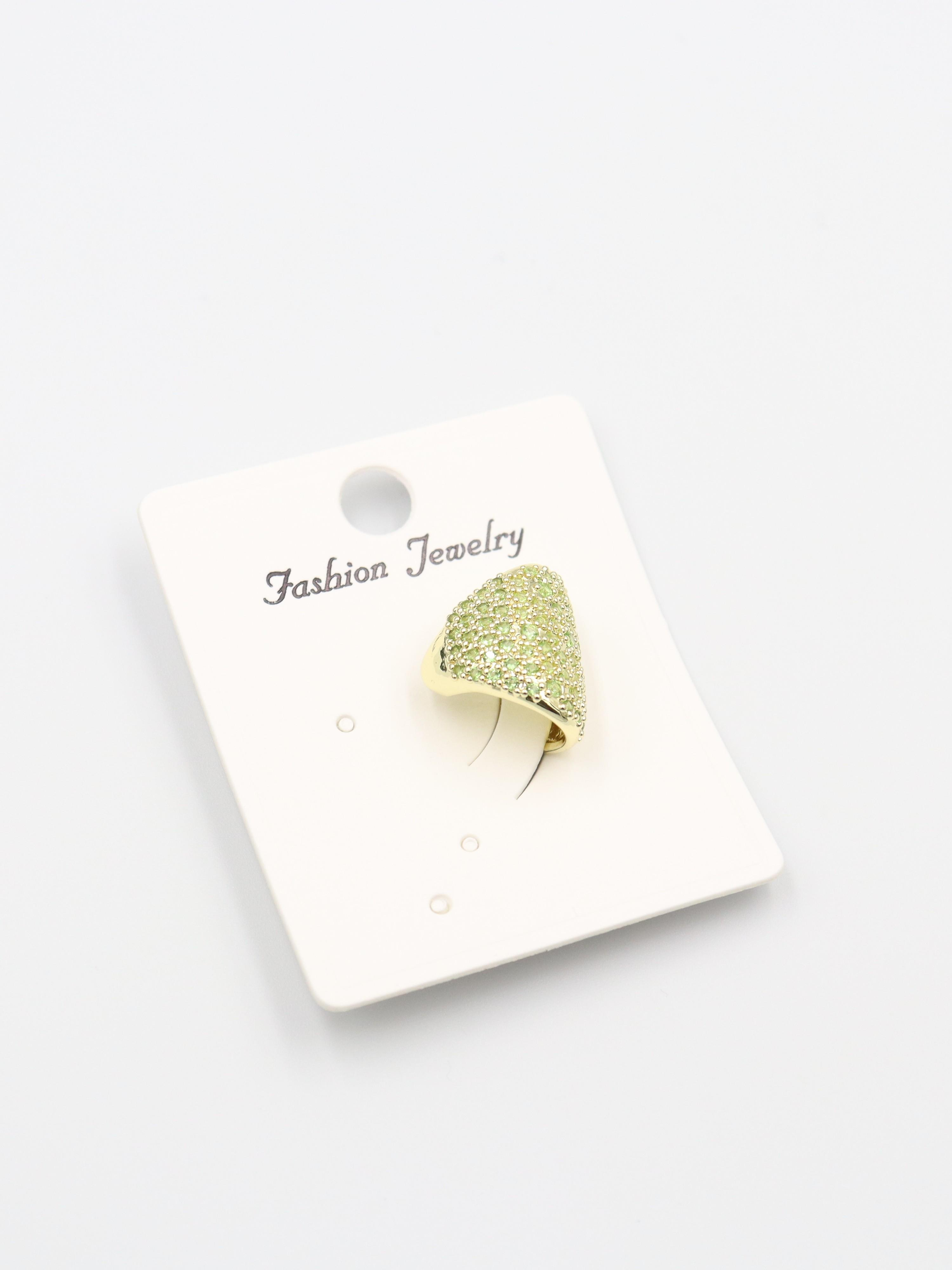 EARCUFF