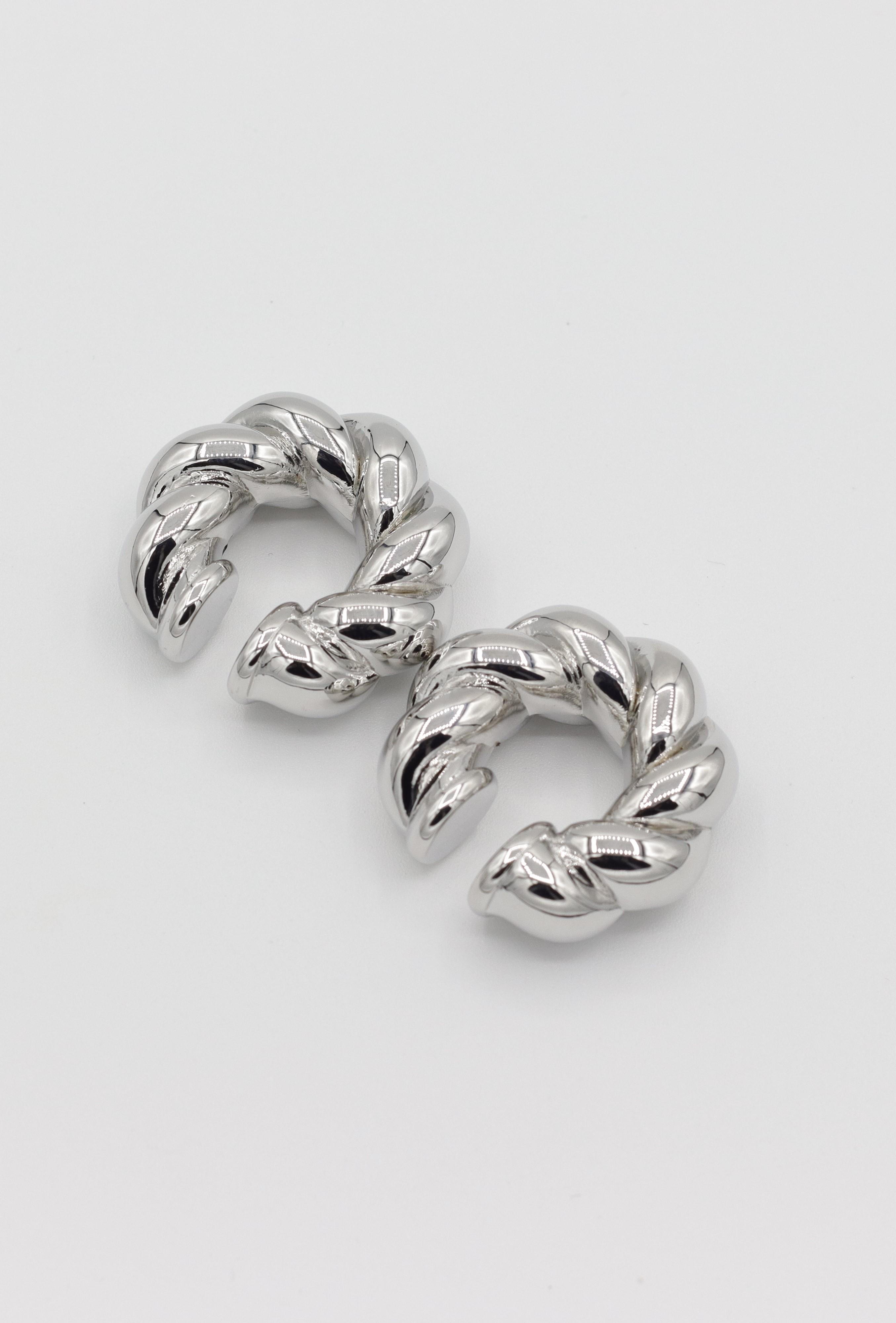 EARCUFF