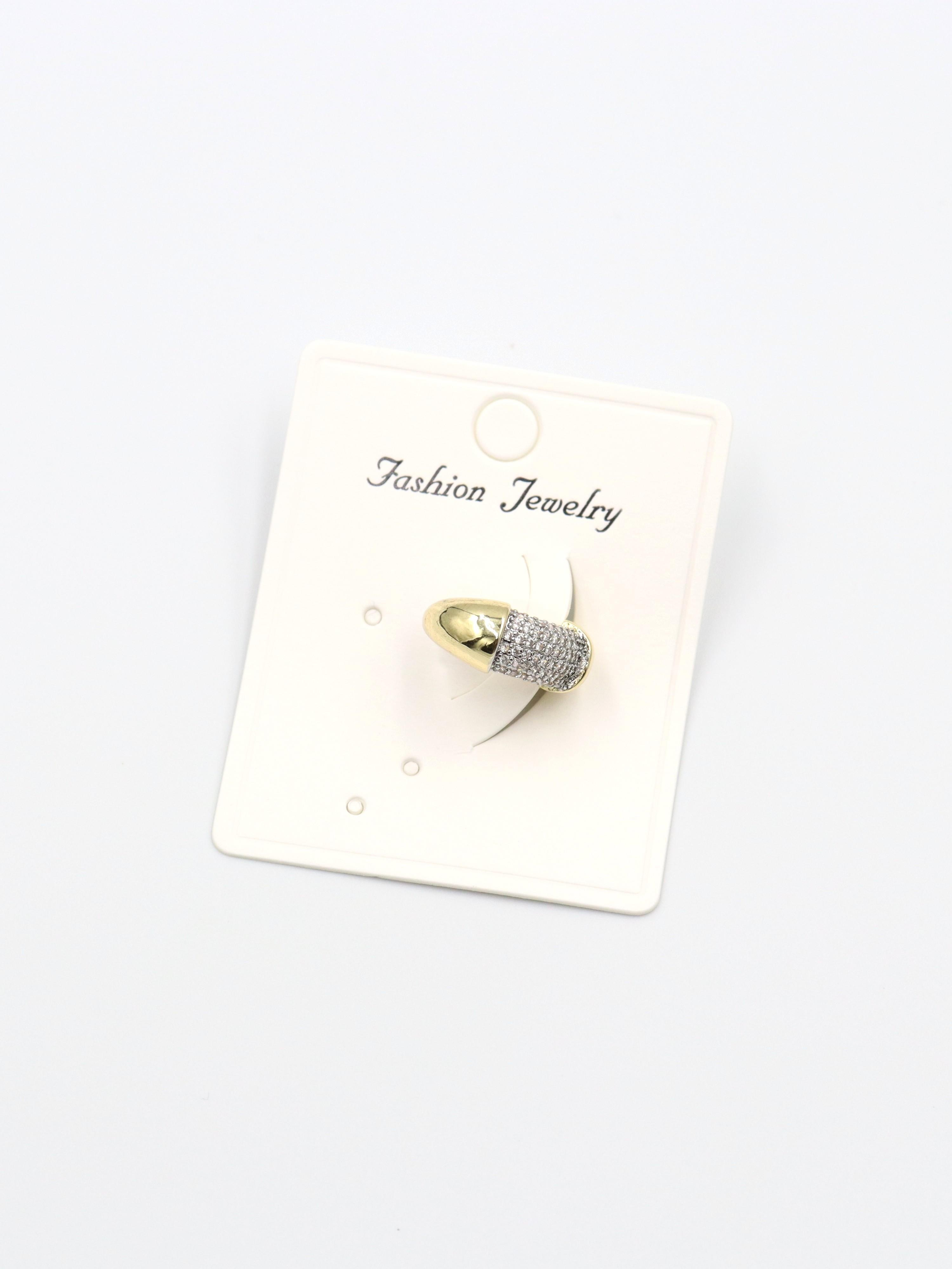 EARCUFF