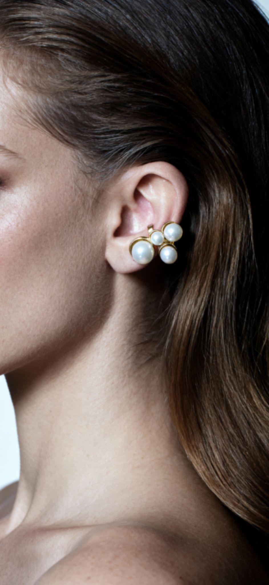 EARCUFF