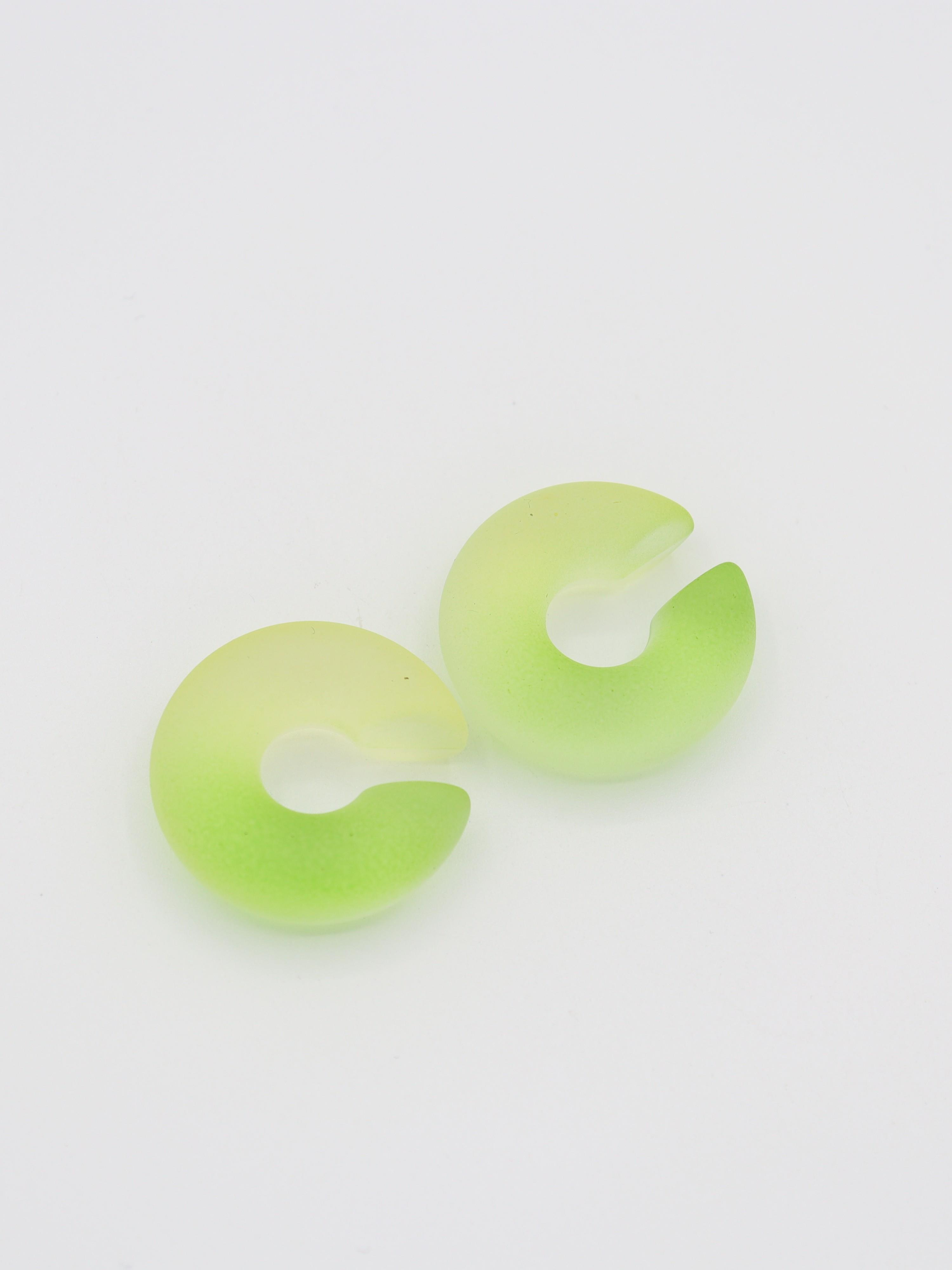 EARCUFF